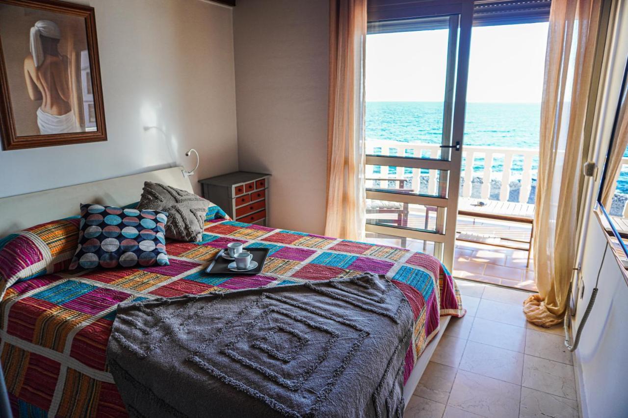 Sky & Sea, The House By The Holiday home Candelaria