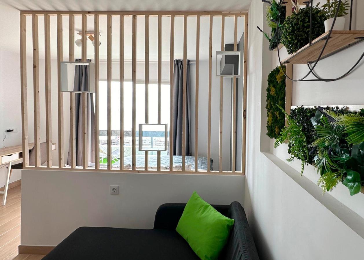 Modern Open-plan With Terrace And Sea View Apartment Tabaiba