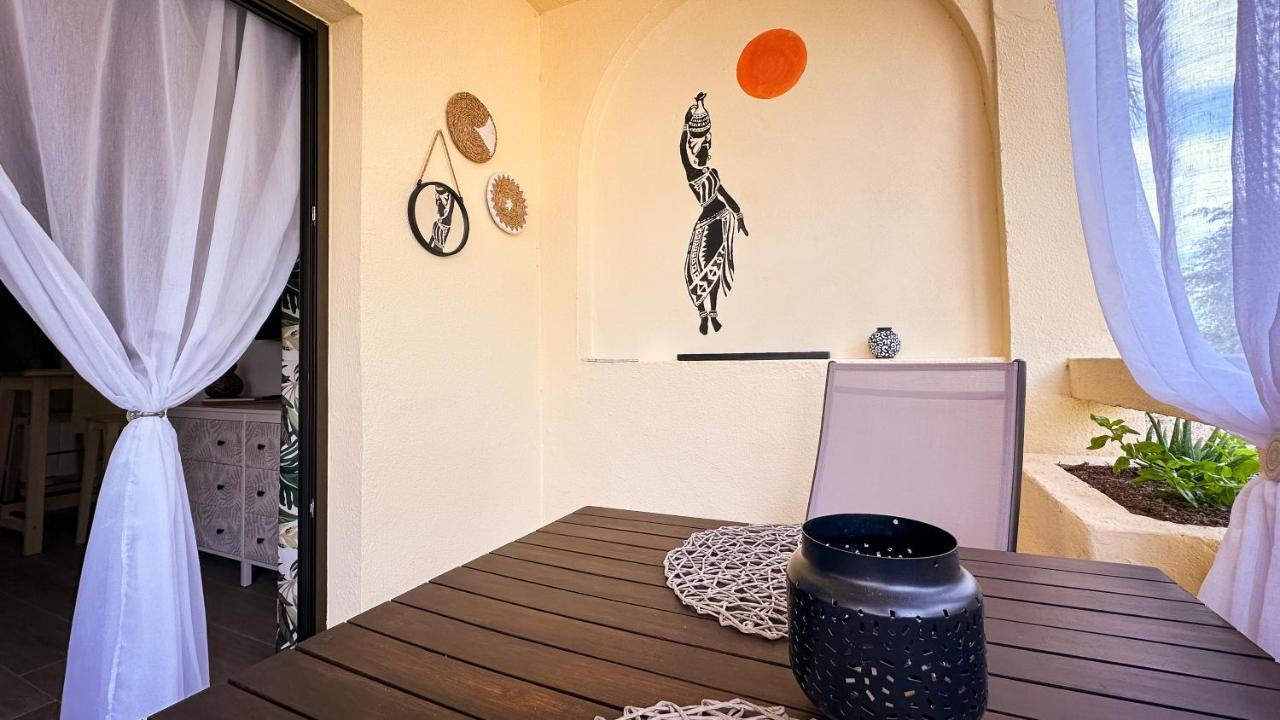 The Hut - * Costa Adeje (Tenerife)