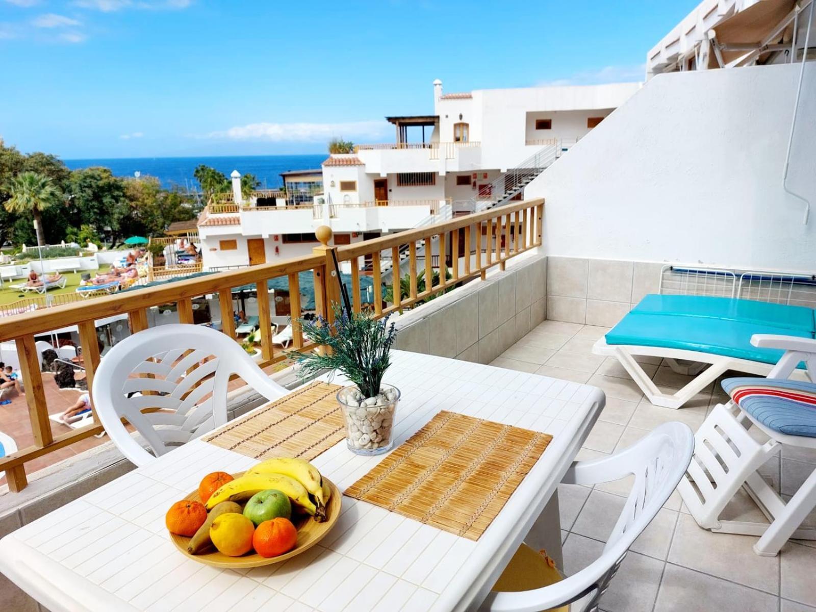 First Line Geranios Ocean View Air Conditioned 50 M From La Pinta Appartement *