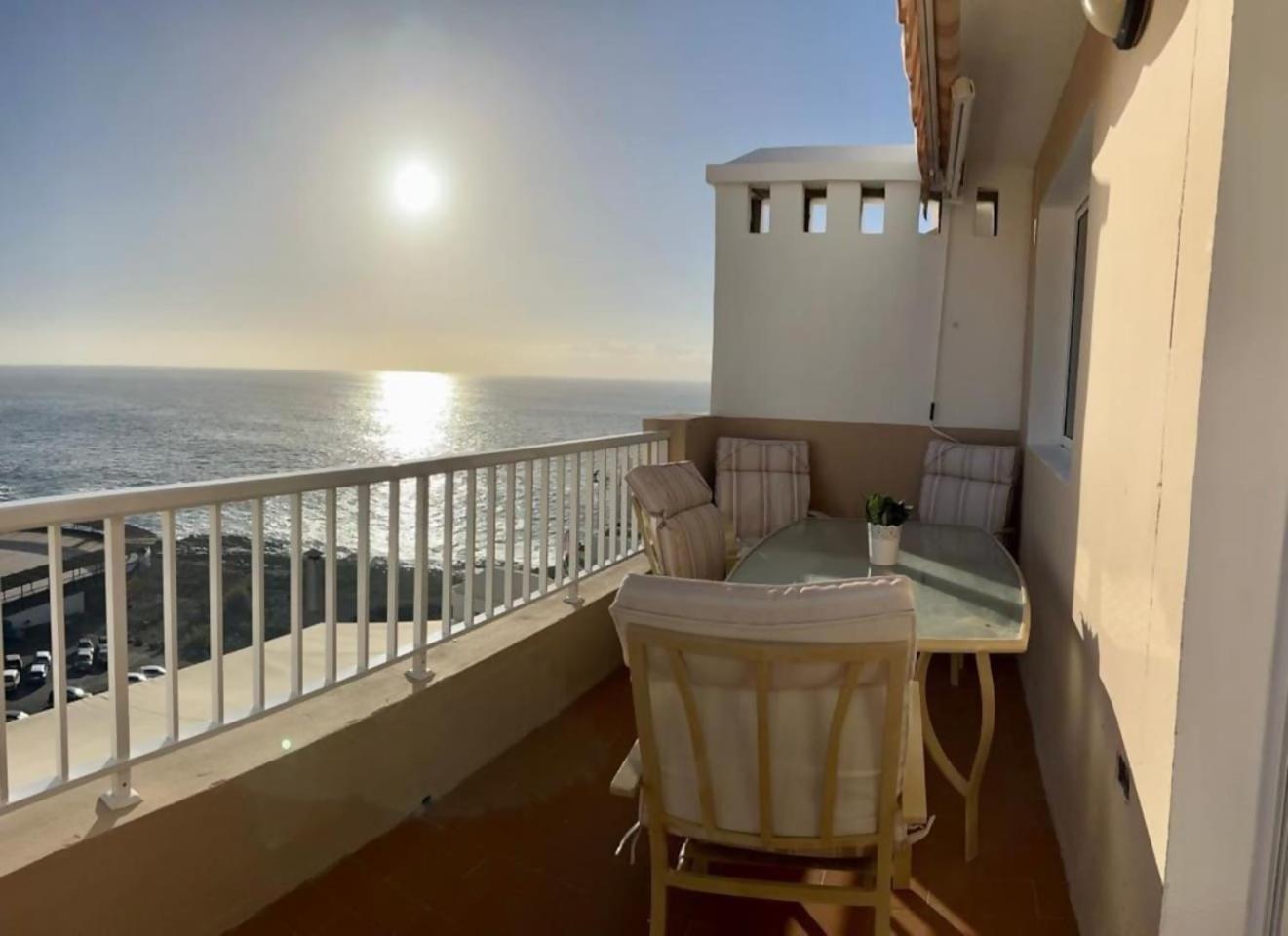 Con Vistas Al Mar *