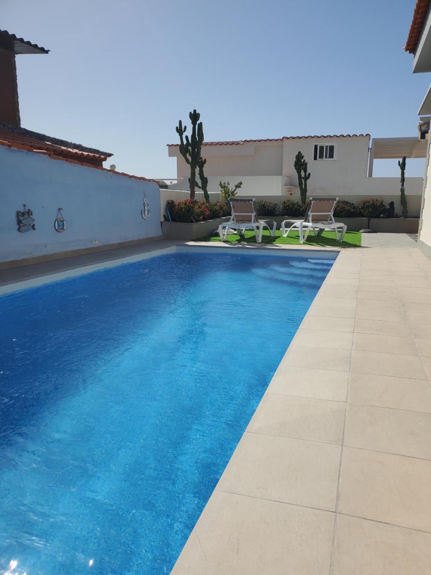 Sunrise With Heated Pool. Сasa de vacaciones