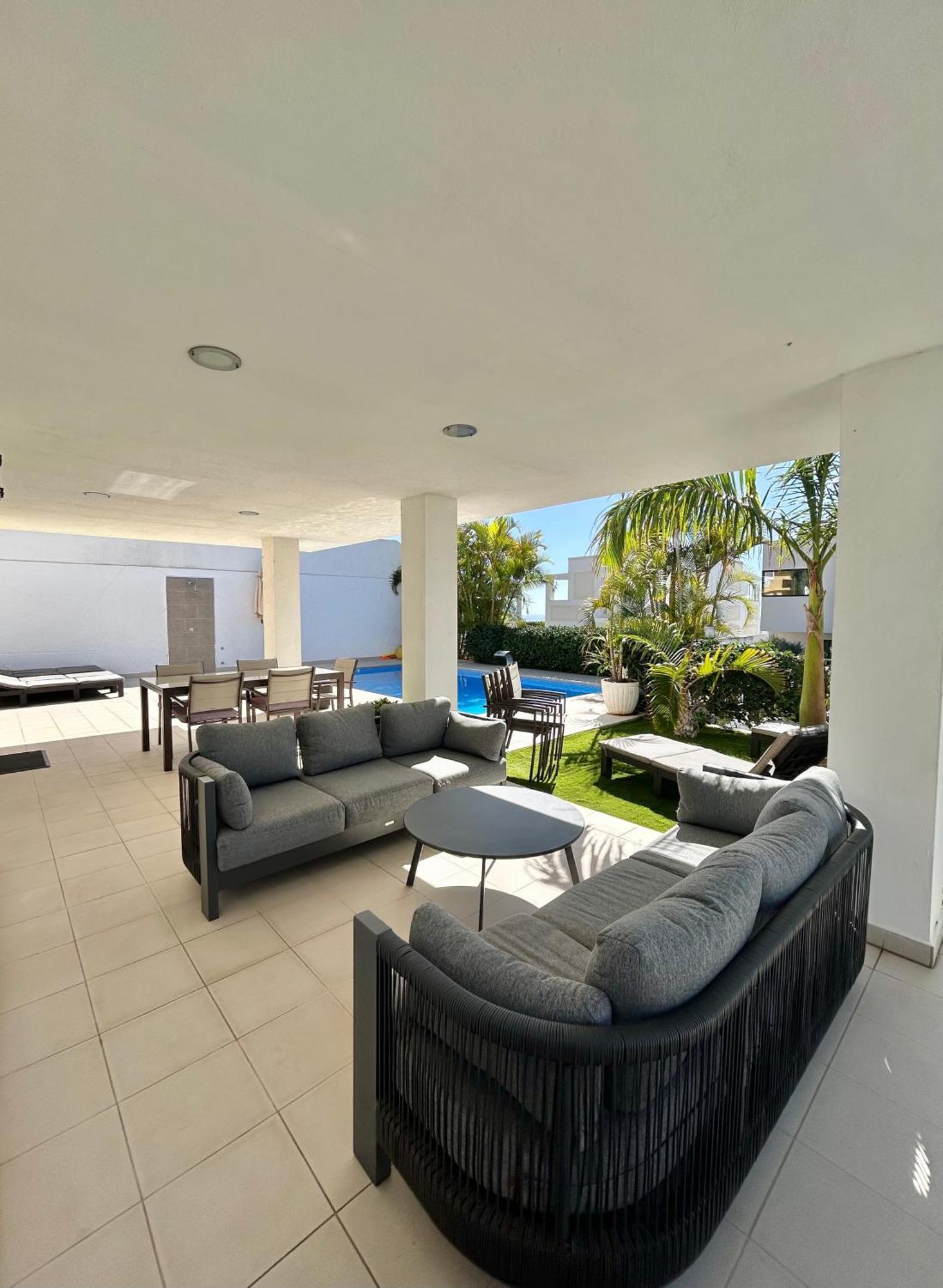 Luxury In K301 Villa Costa Adeje (Tenerife)