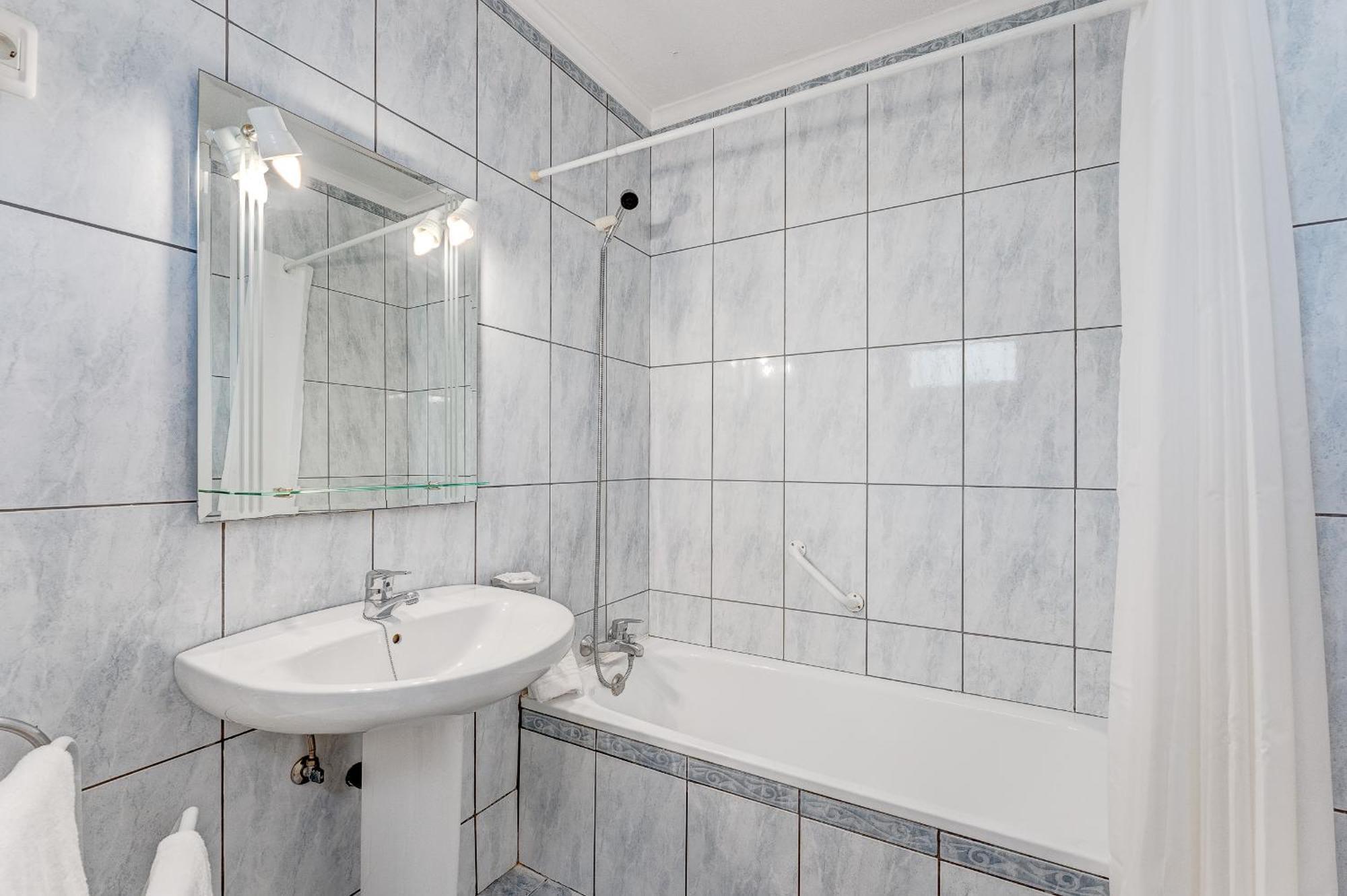 Hermitage Homes Fpc *