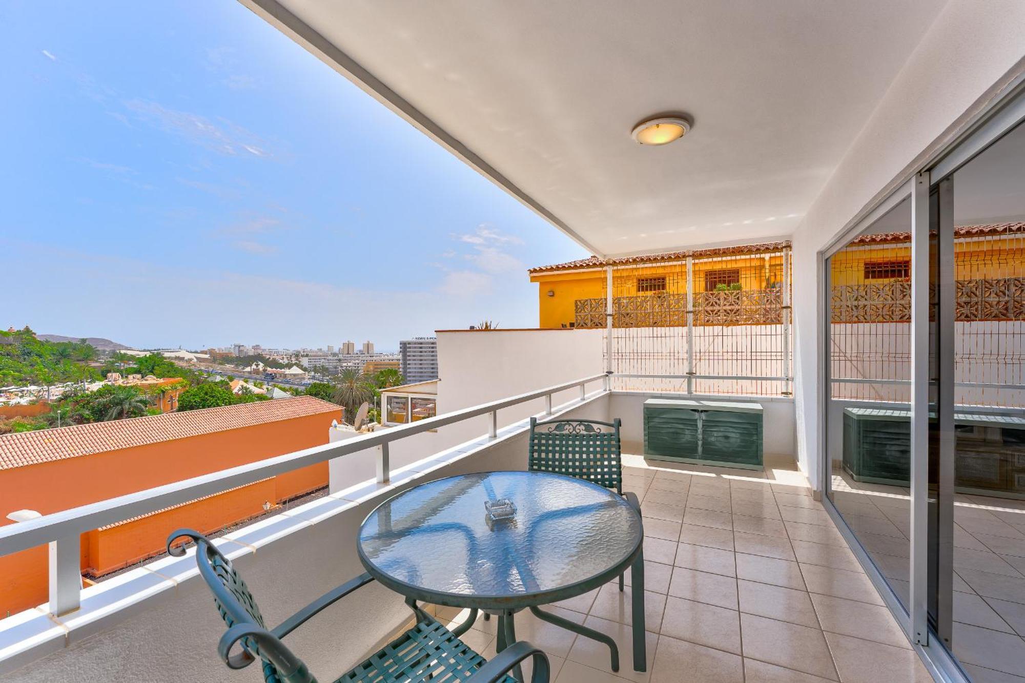 Hermitage Homes Fpc * Costa Adeje (Tenerife)