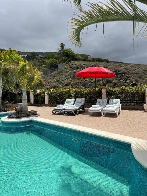 Maravilla With Sea Views Villa Los Menores