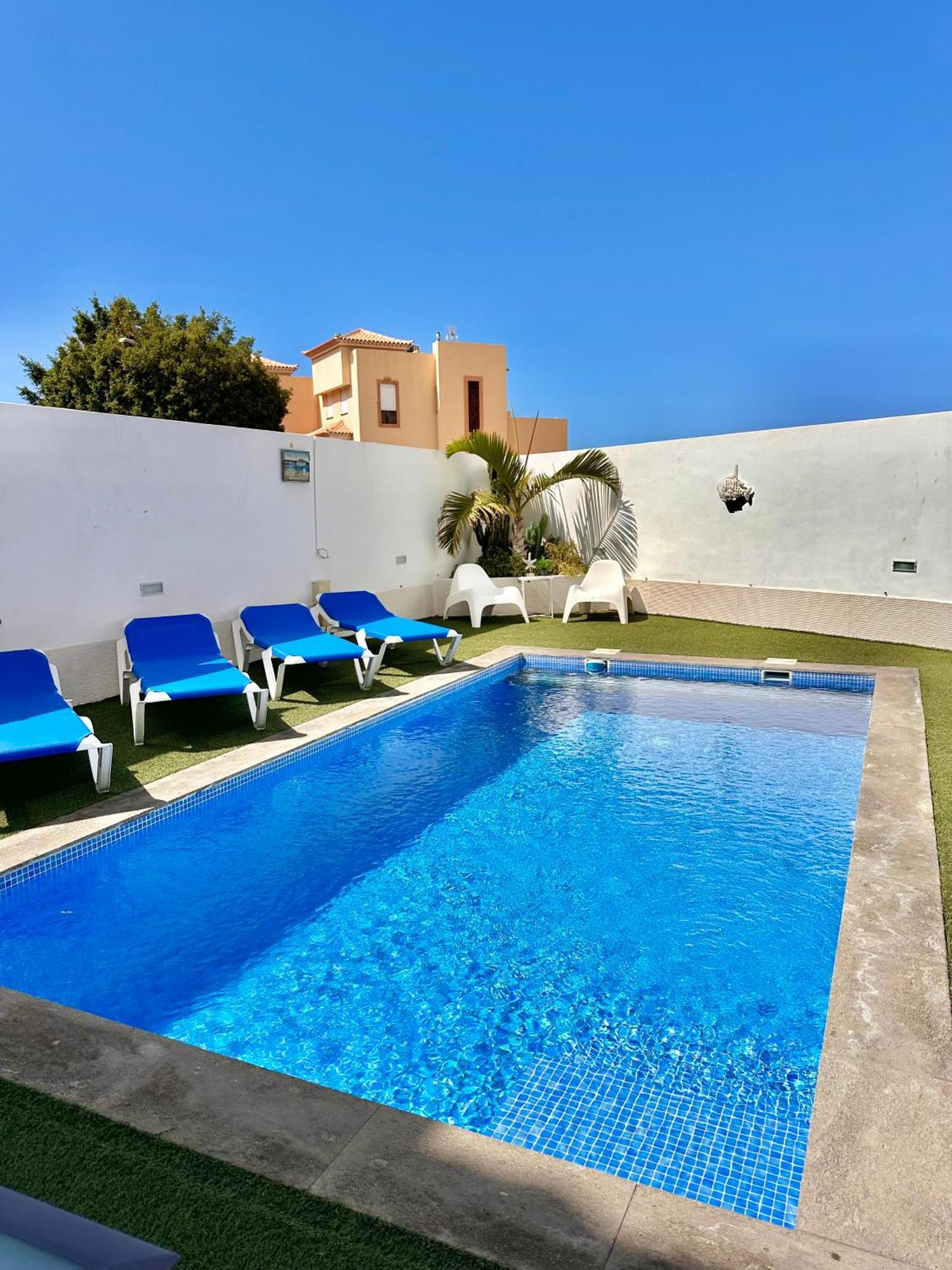 El Mar House & Private Heated Pool Appartement