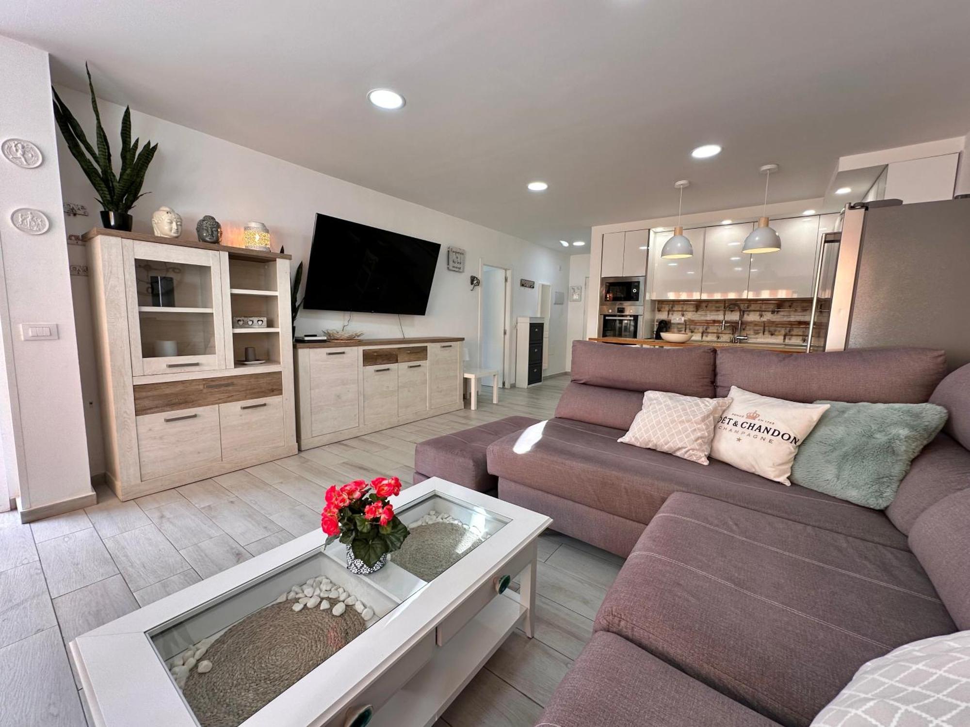 Appartement El Mar House & Private Heated Pool