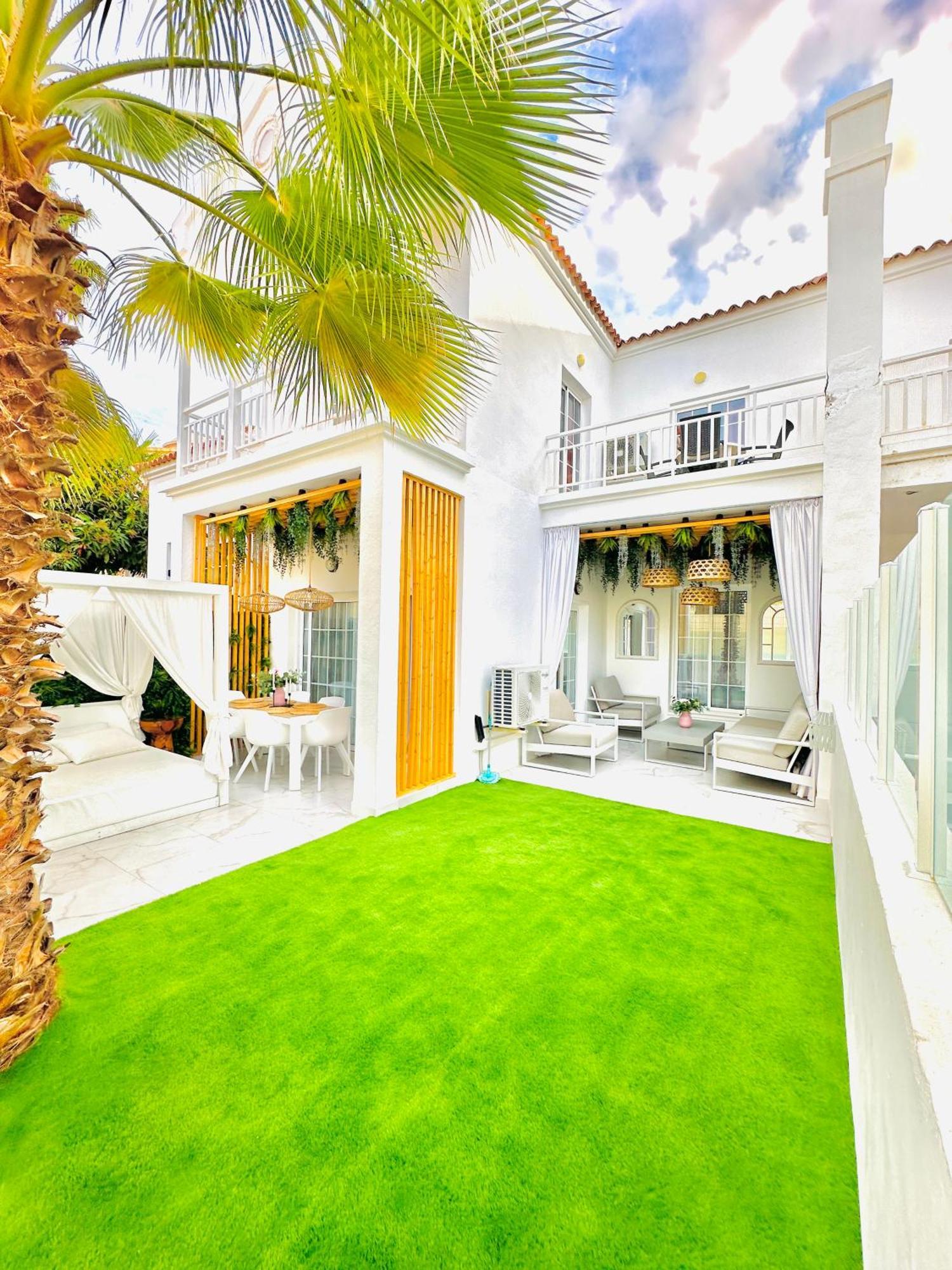 Luxury Fanabe With Private Garden
