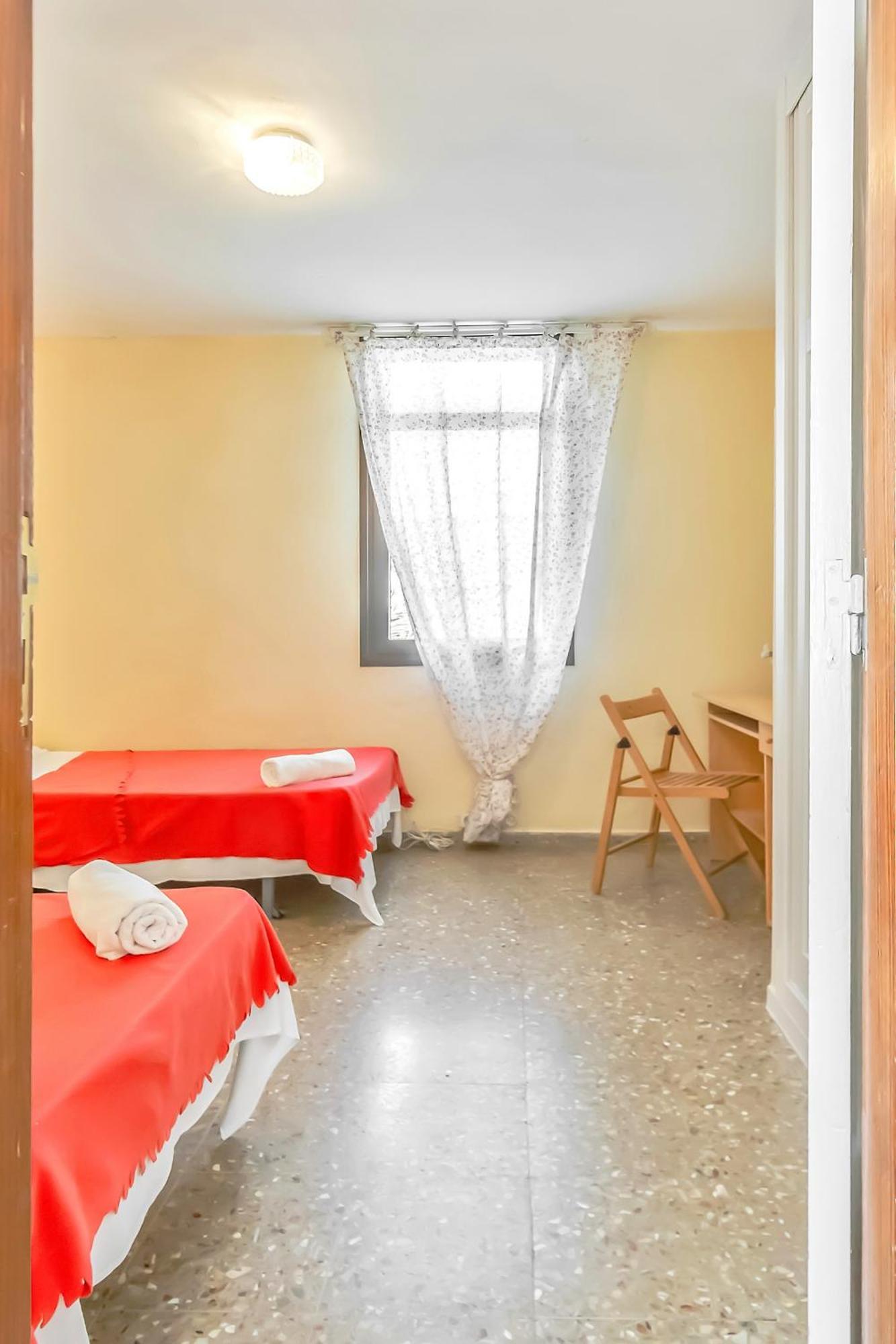 Two Bedroom Apartment, Near Playa De Las Americas, Free Wifi, Pool *
