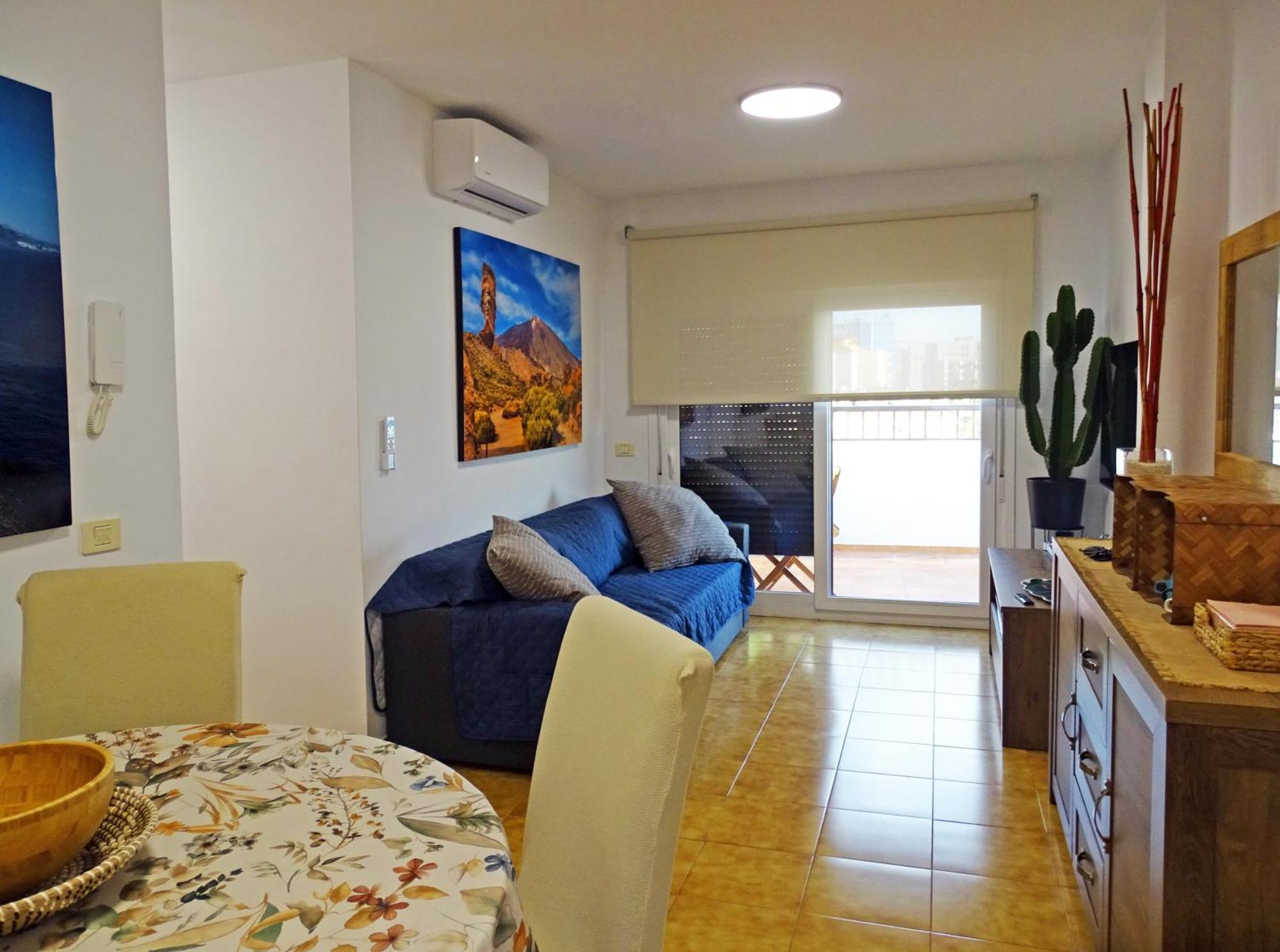 Piso En Con Terraza, Vistas Al Mar, Aire Acondicionado Y Garaje Apartment