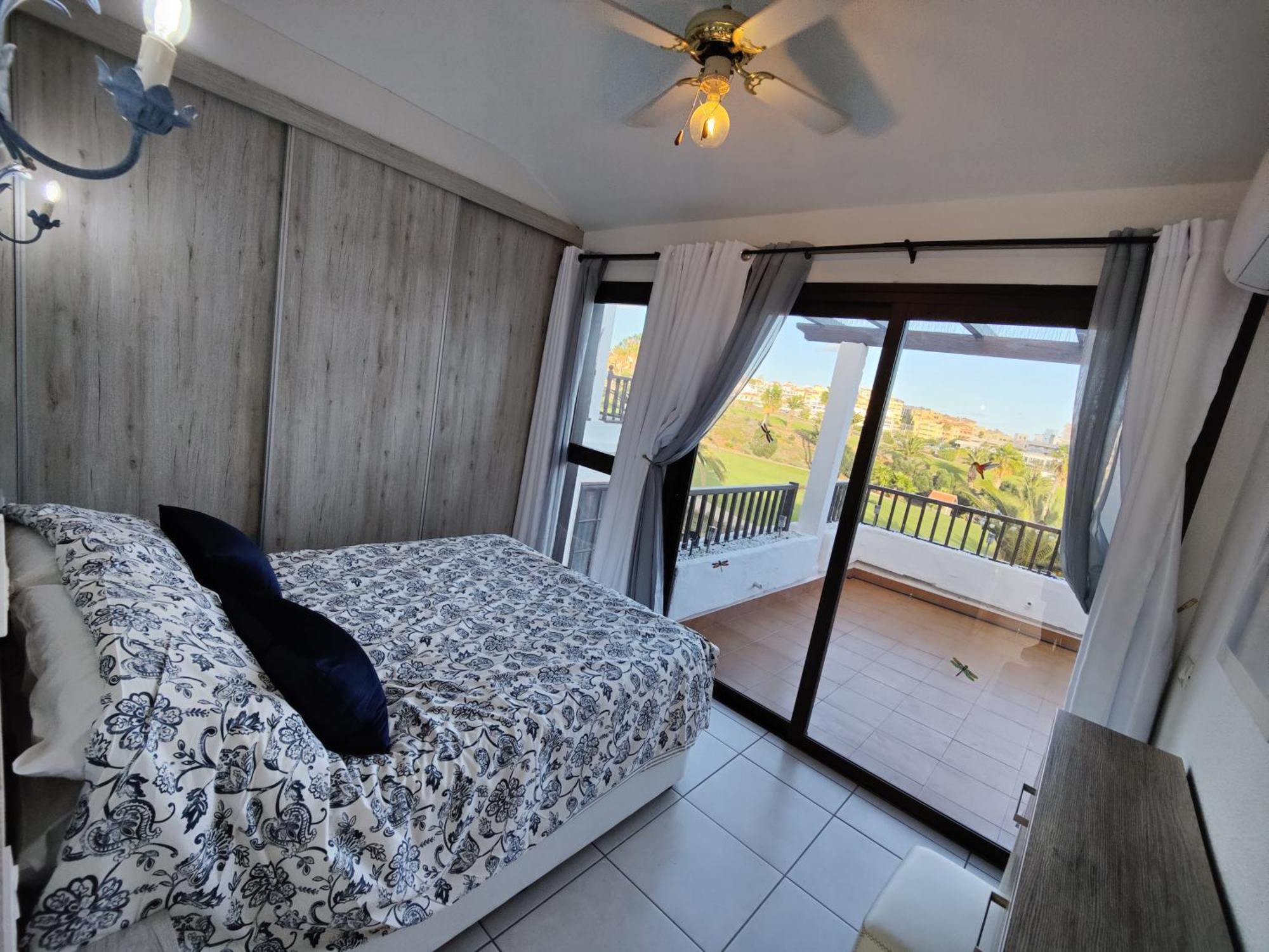 Two Bed Duplex With Spectacular Views