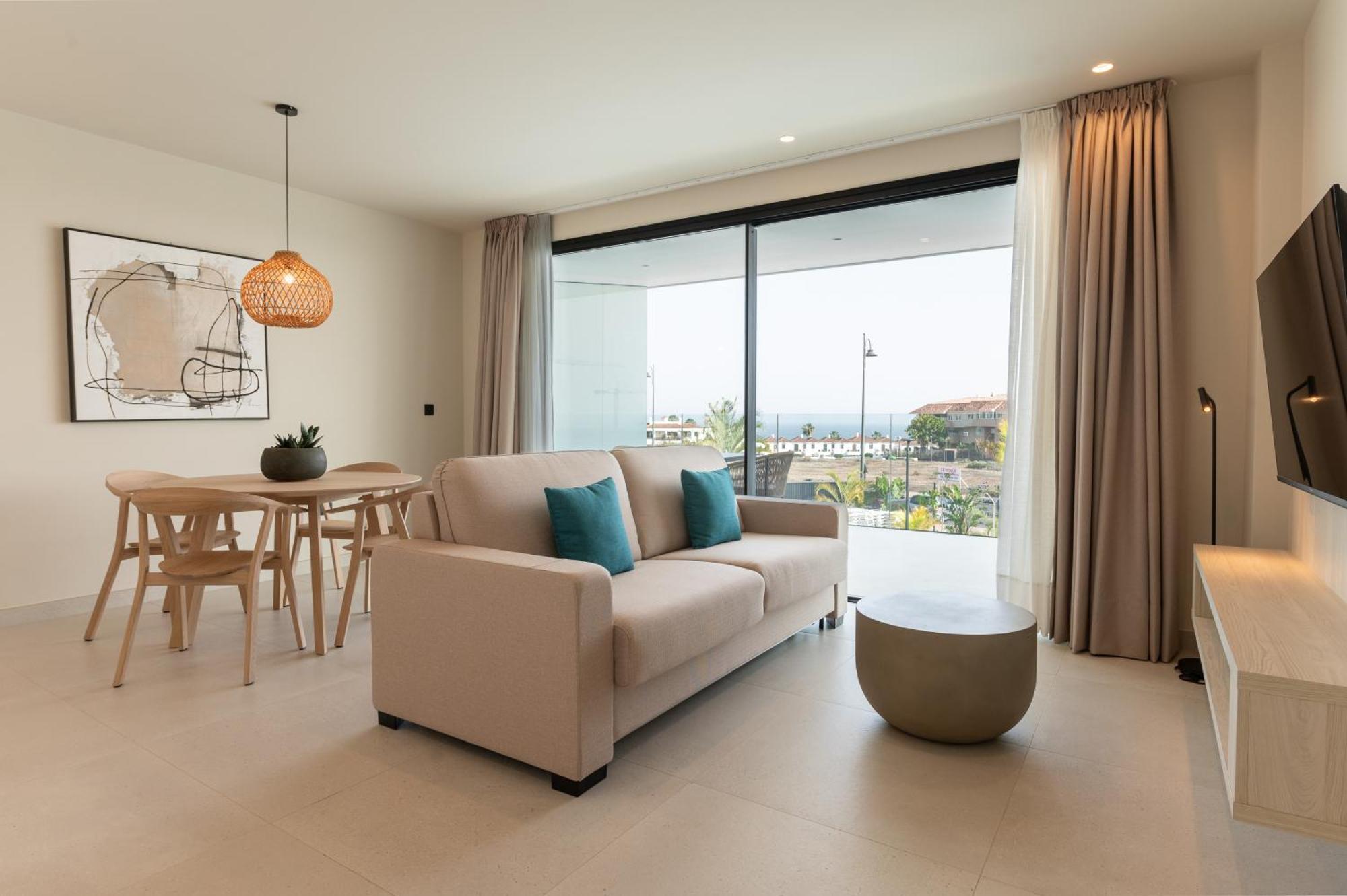 Hotel Amarilla Golf Residences