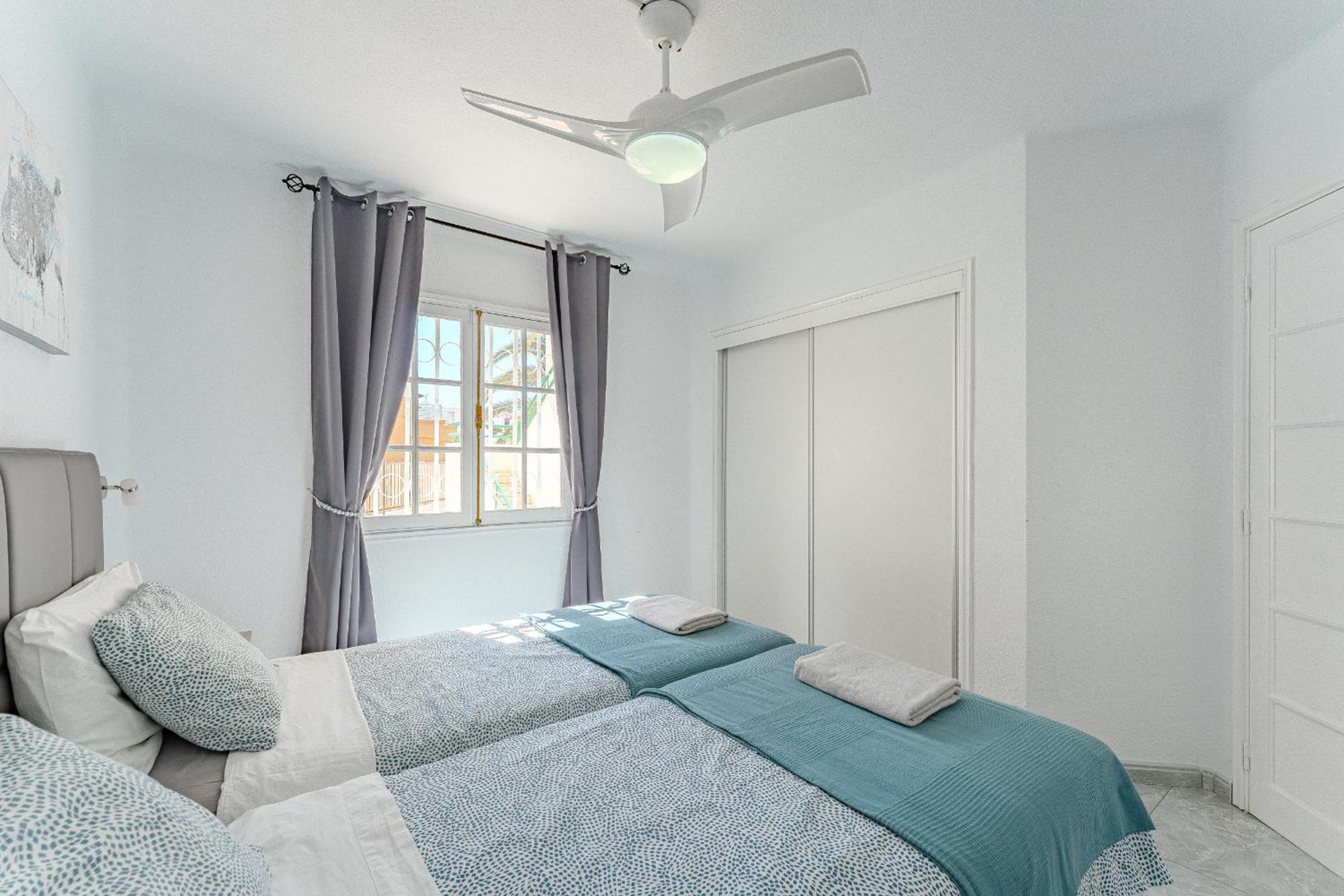 Appartement Heated Pool In Front Of A
