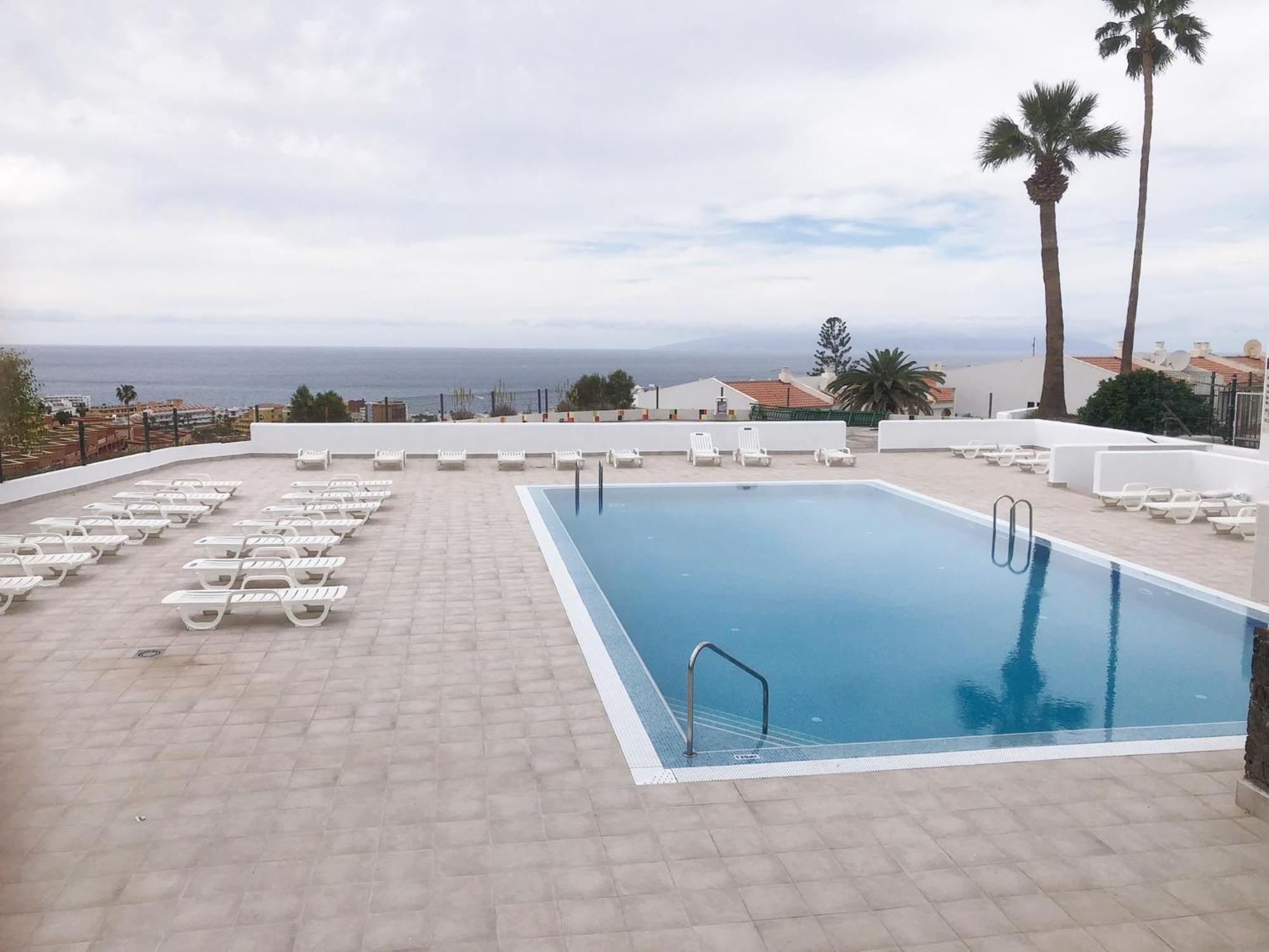 Appartement Birgitt En Aloha Garden Con Vista Mar Y Piscina
