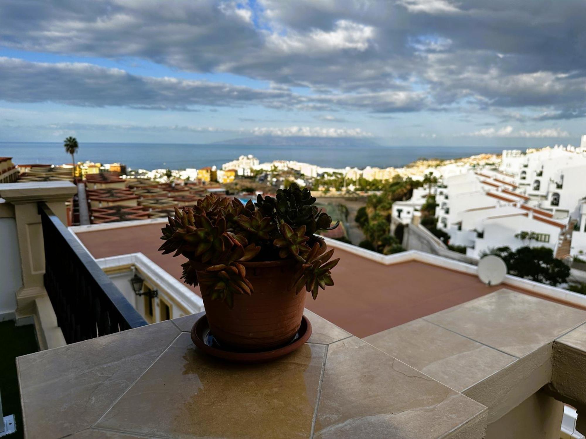 Costa Adeje - Amazing Ocean And Teide View - Fast Wifi, Air Con Apartamento *