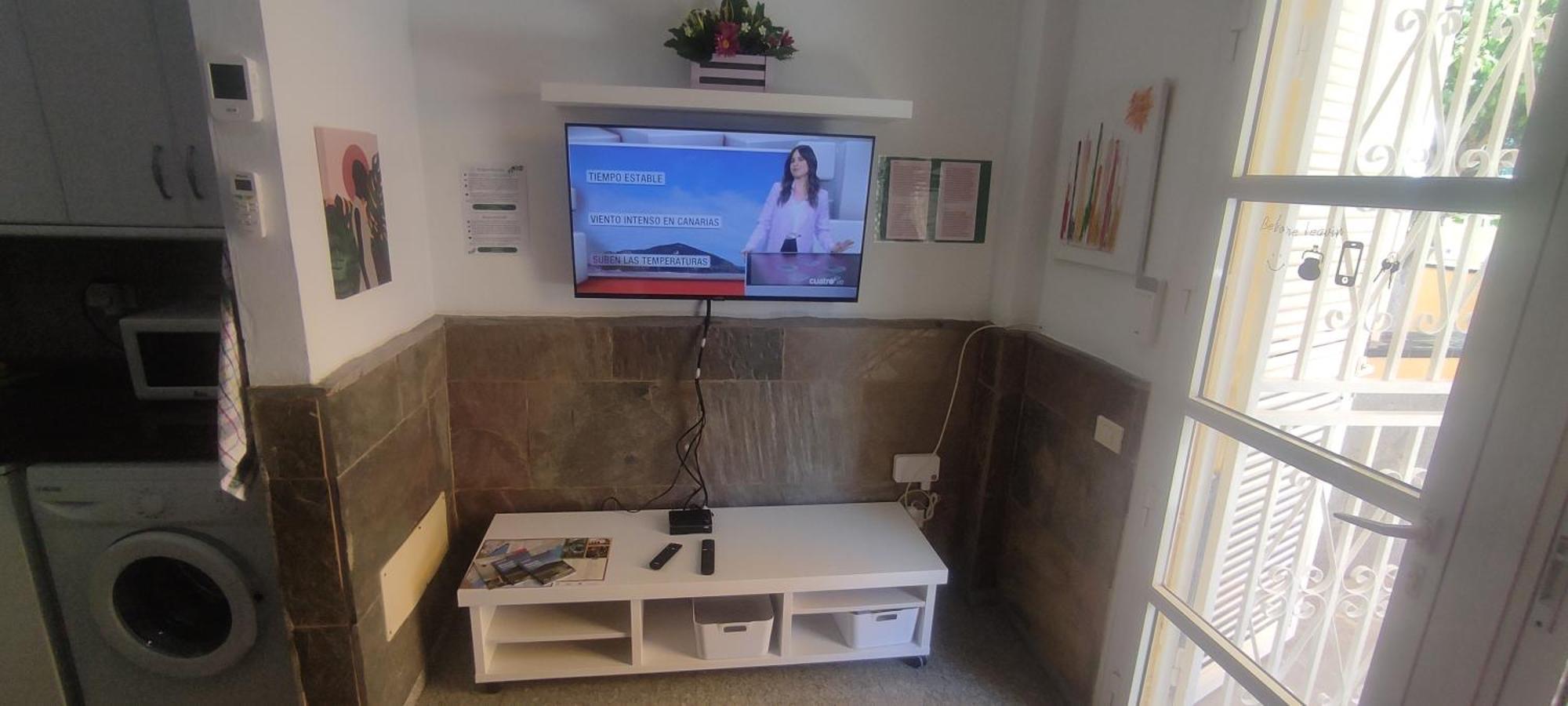 Apartment Tenerife Sur Cristianos,parking,air,wifi *