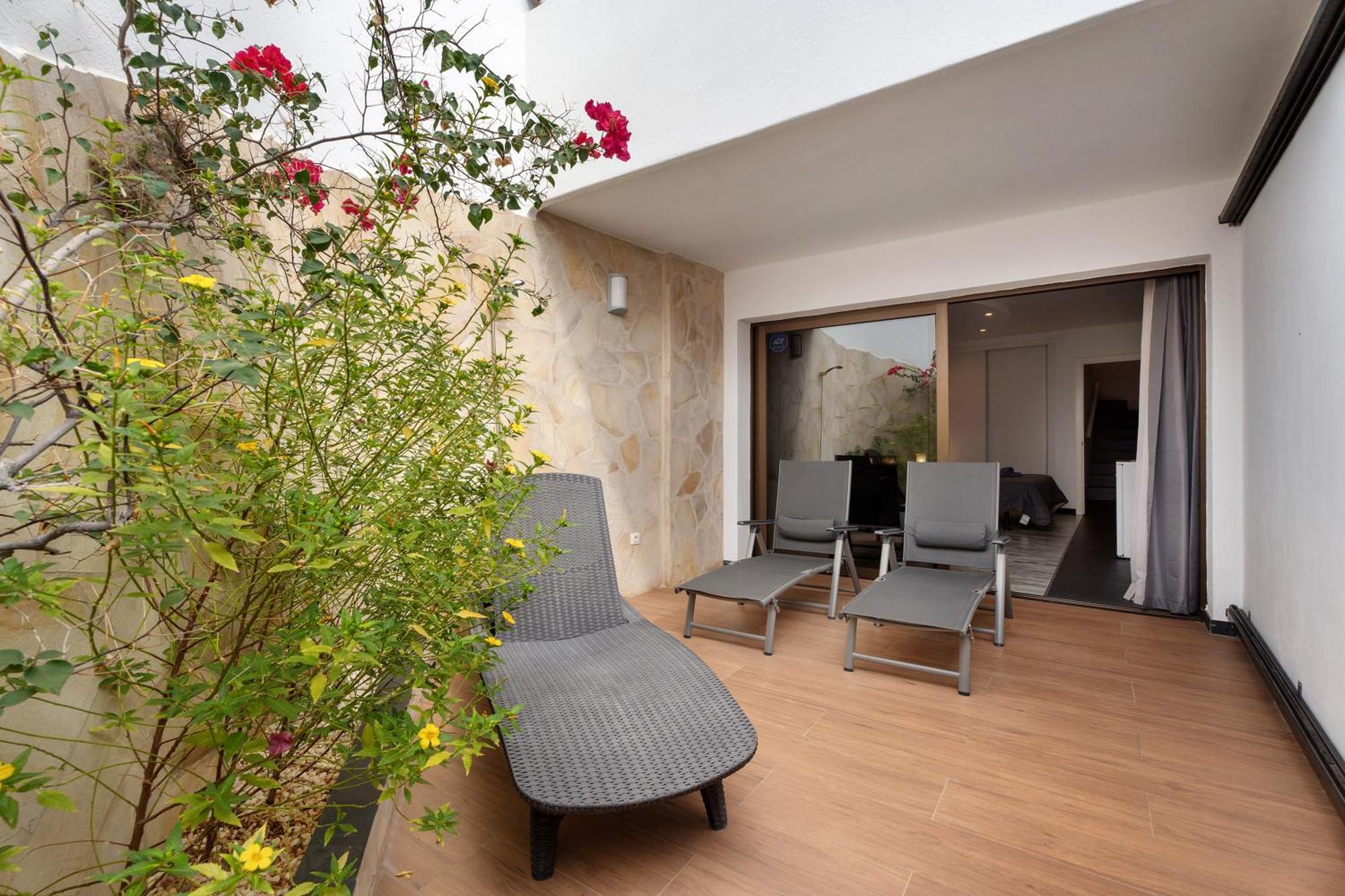 Bungalow Club Atlantis Holiday home *