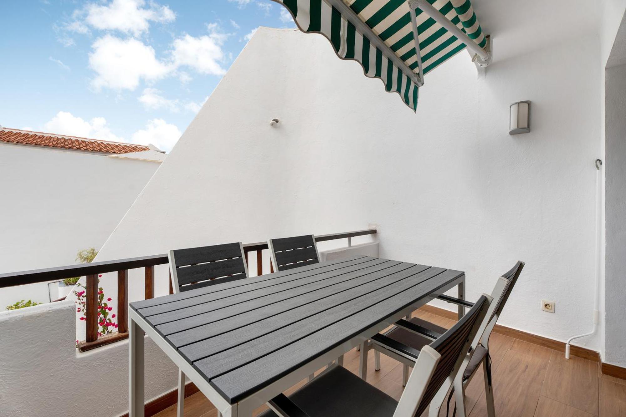 Bungalow Club Atlantis * Costa Adeje (Tenerife)