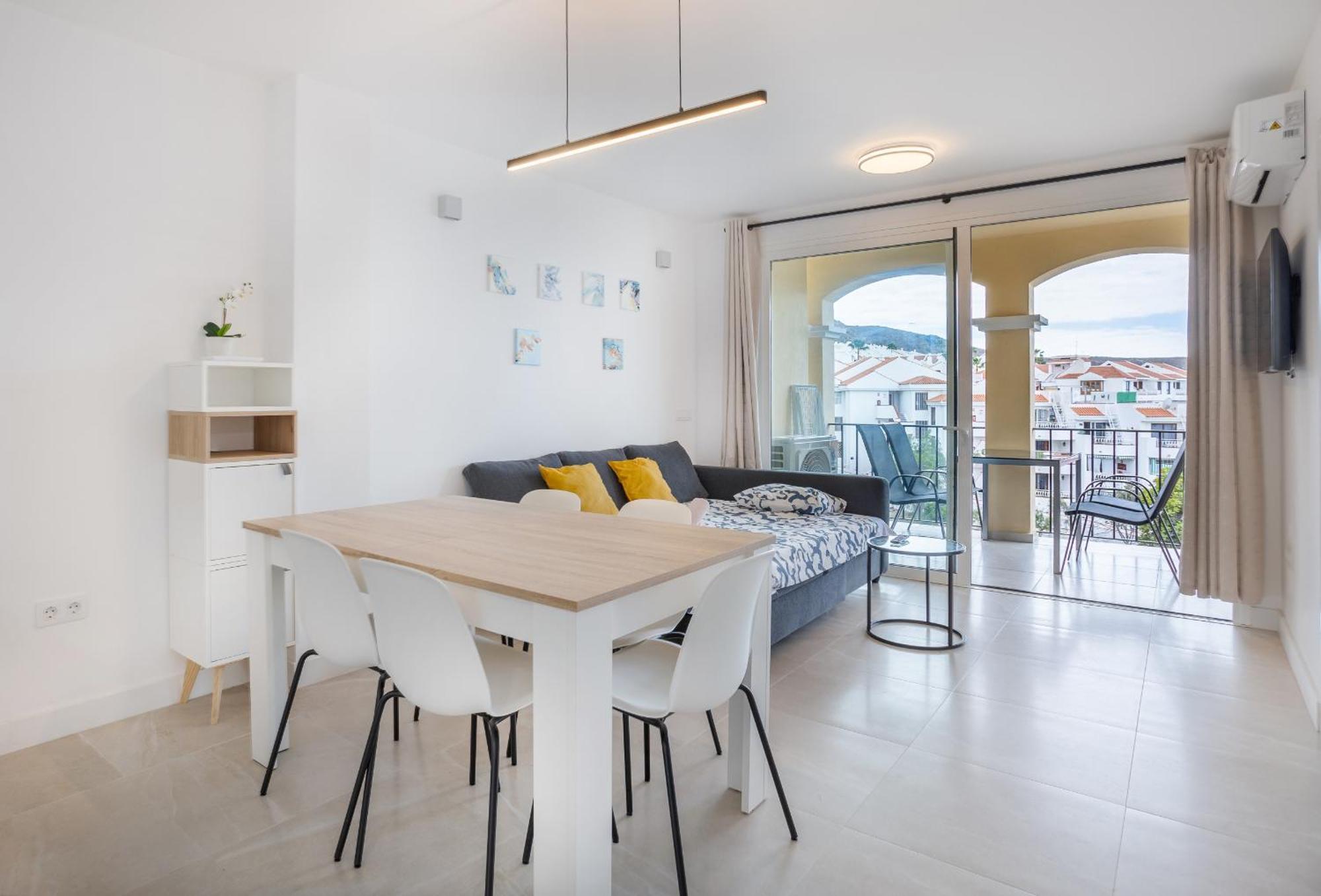 Castle Harbour Luxury Family Heated Pool By Lovetenerife Apartment