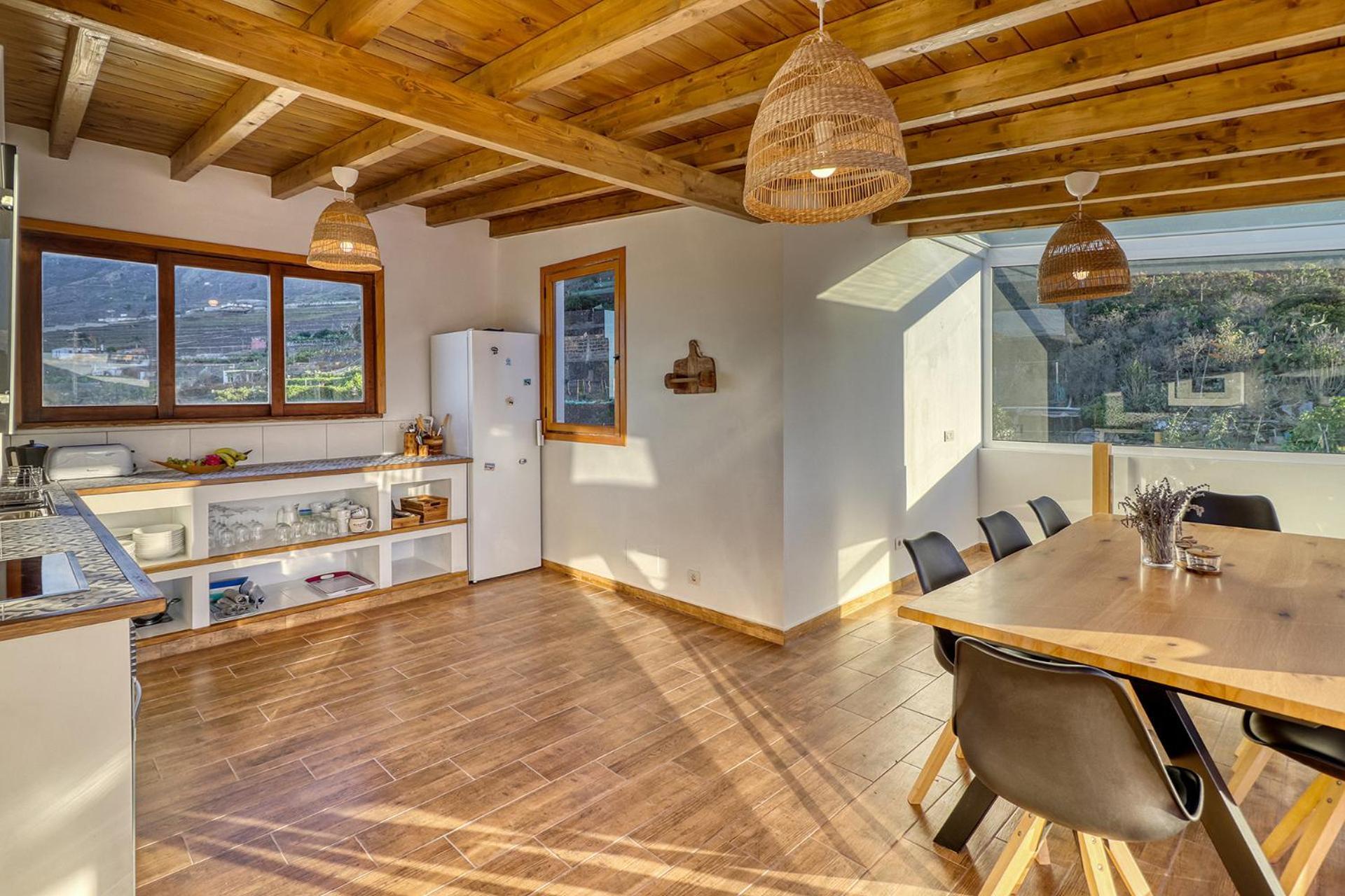 Holiday home Spacious With Tropical Garden, Bbq, Near Seaside Los Silos