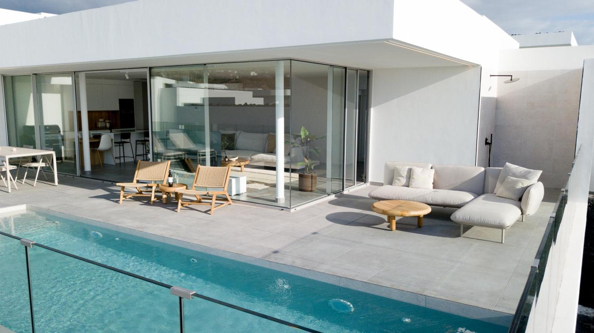 Jan With Heated Pool