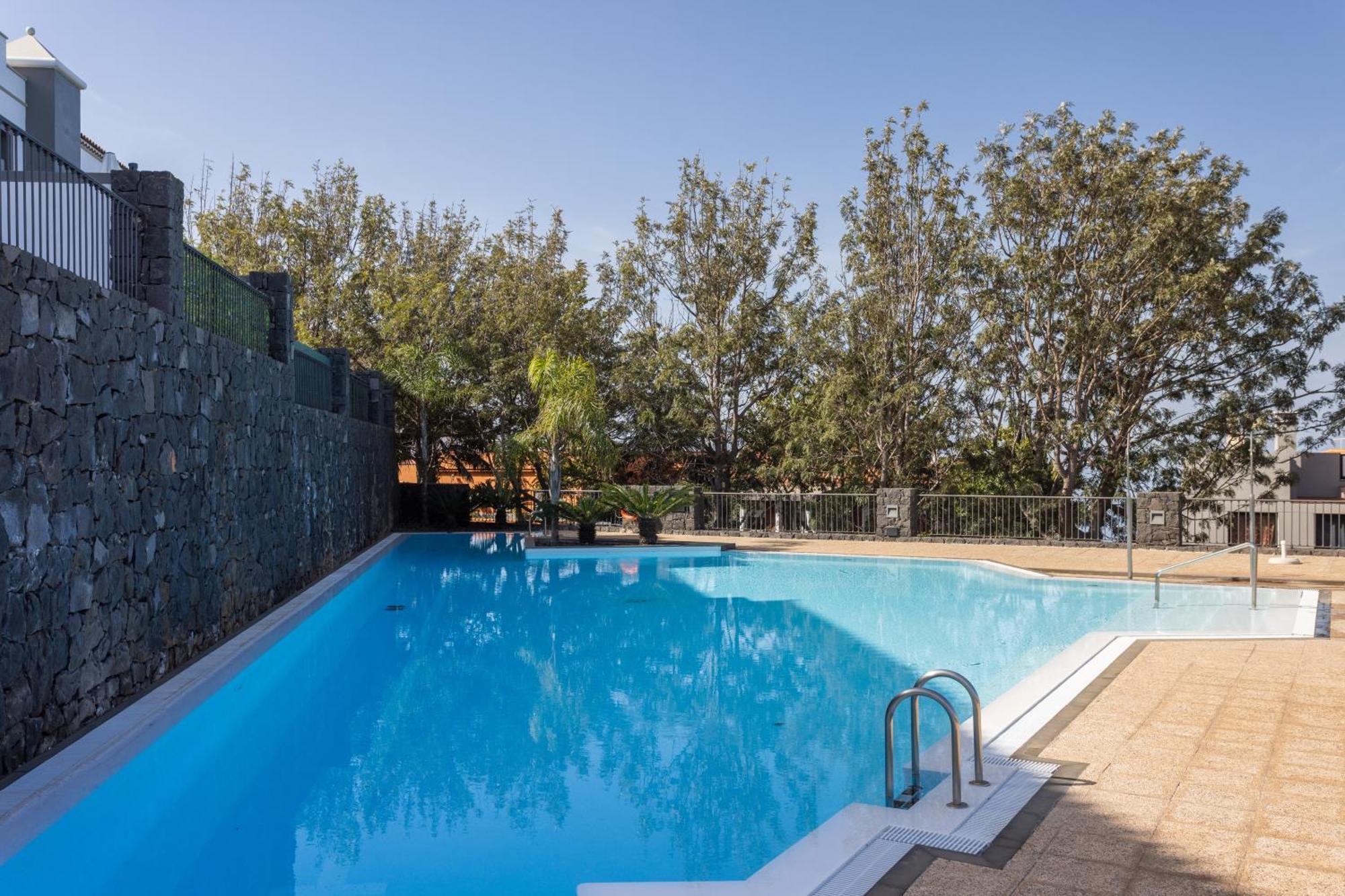 Home2book Stunning Terrace, Bbq & Pool El *