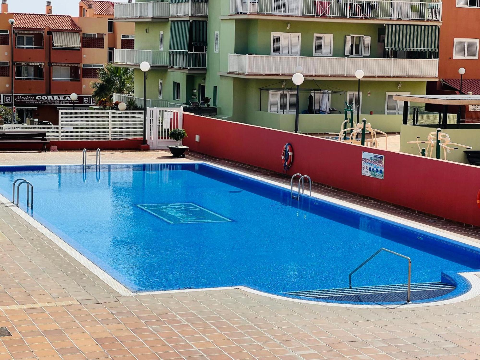 Terraza Del Sol Con Piscina En Candelaria