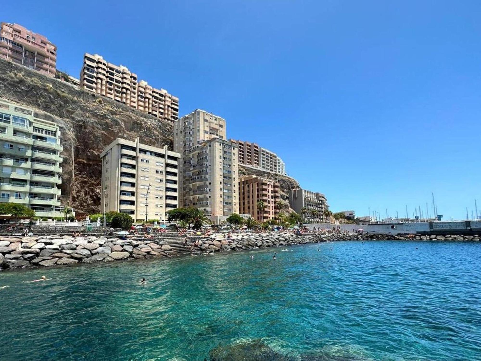 Appartement With Magnificent Sea Views Radazul
