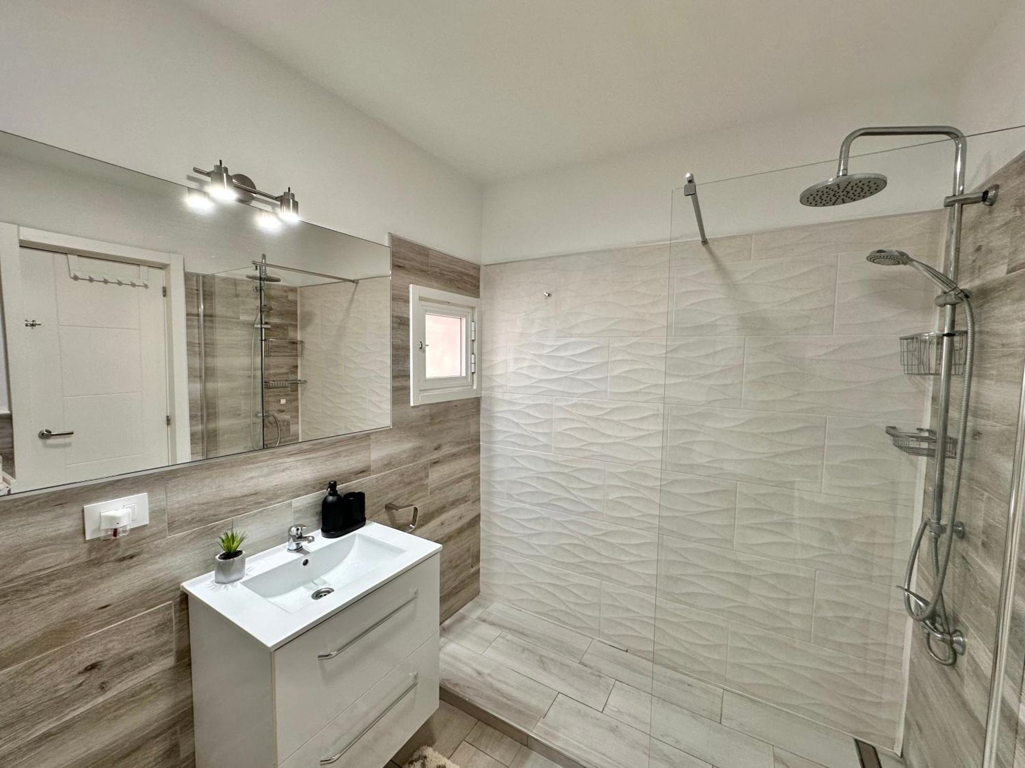 El Mar House & Private Heated Pool *