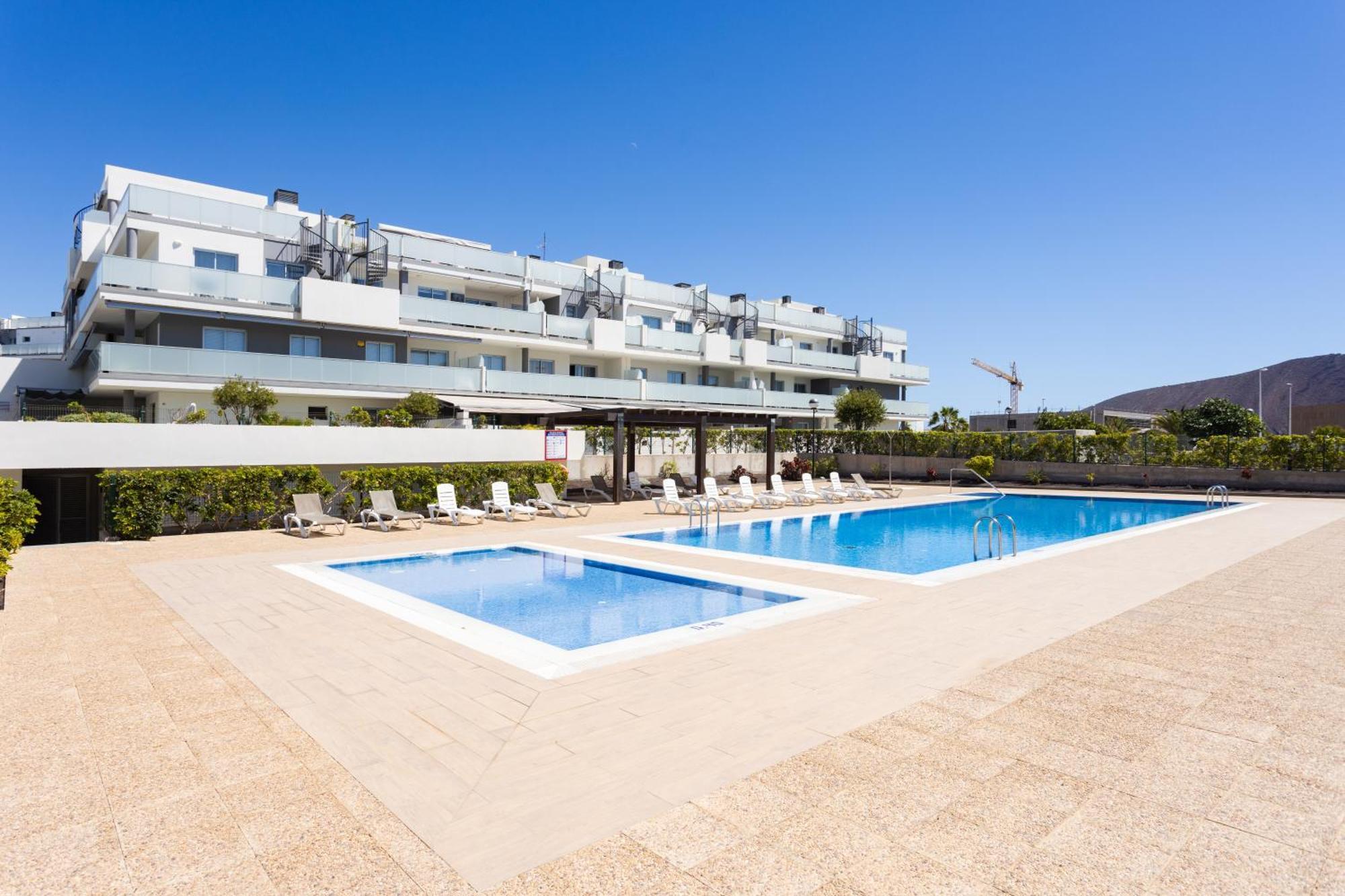 132 Sotavento Beachwalk By Sunkeyrents *