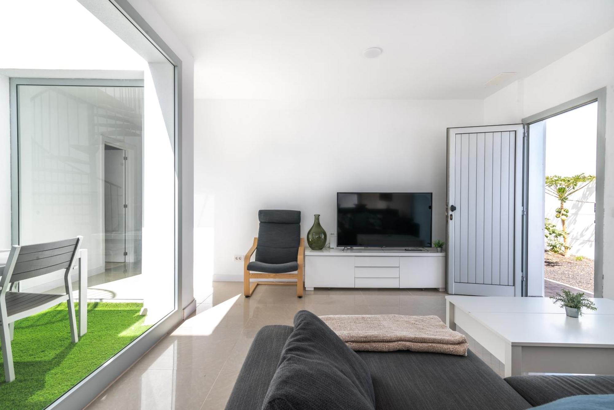 House Near The W Sea View * Arico