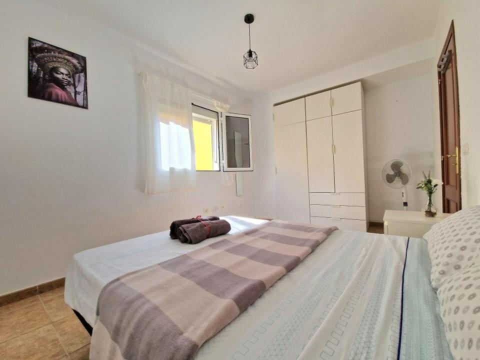 Spacious Independent Next The Airport - Sea San Isidro (Tenerife)