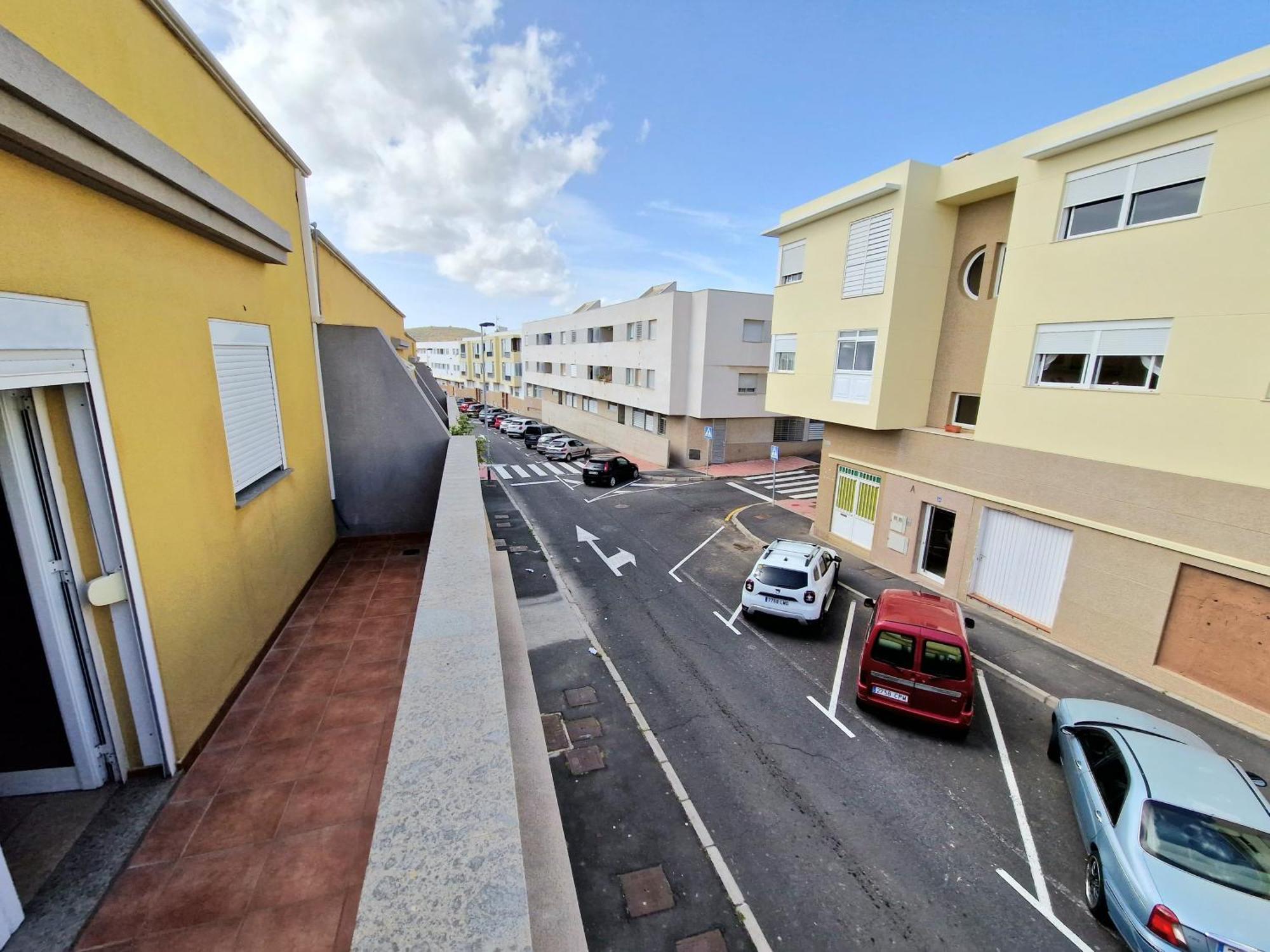 Spacious Independent Next The Airport - Sea * San Isidro (Tenerife)