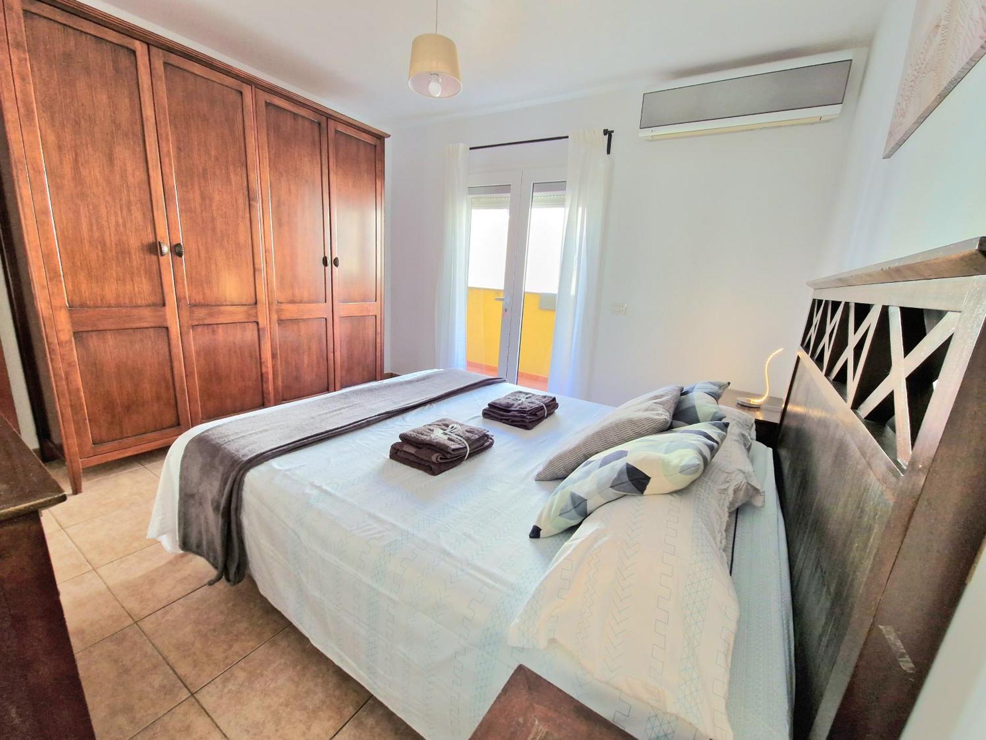 Spacious Independent Next The Airport - Sea * San Isidro (Tenerife)