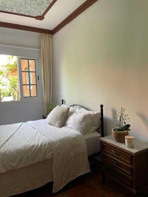 Villa Maravilla With Sea Views *