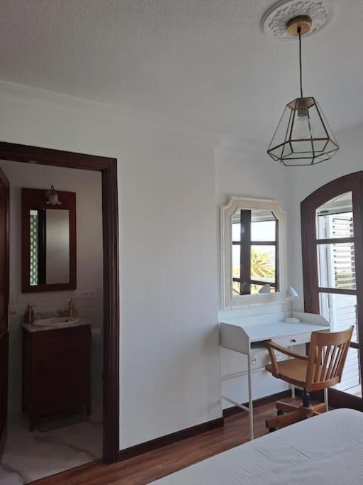 La Casa Nostra - Family Oriented House In Quiet Area Bajamar (La Laguna)