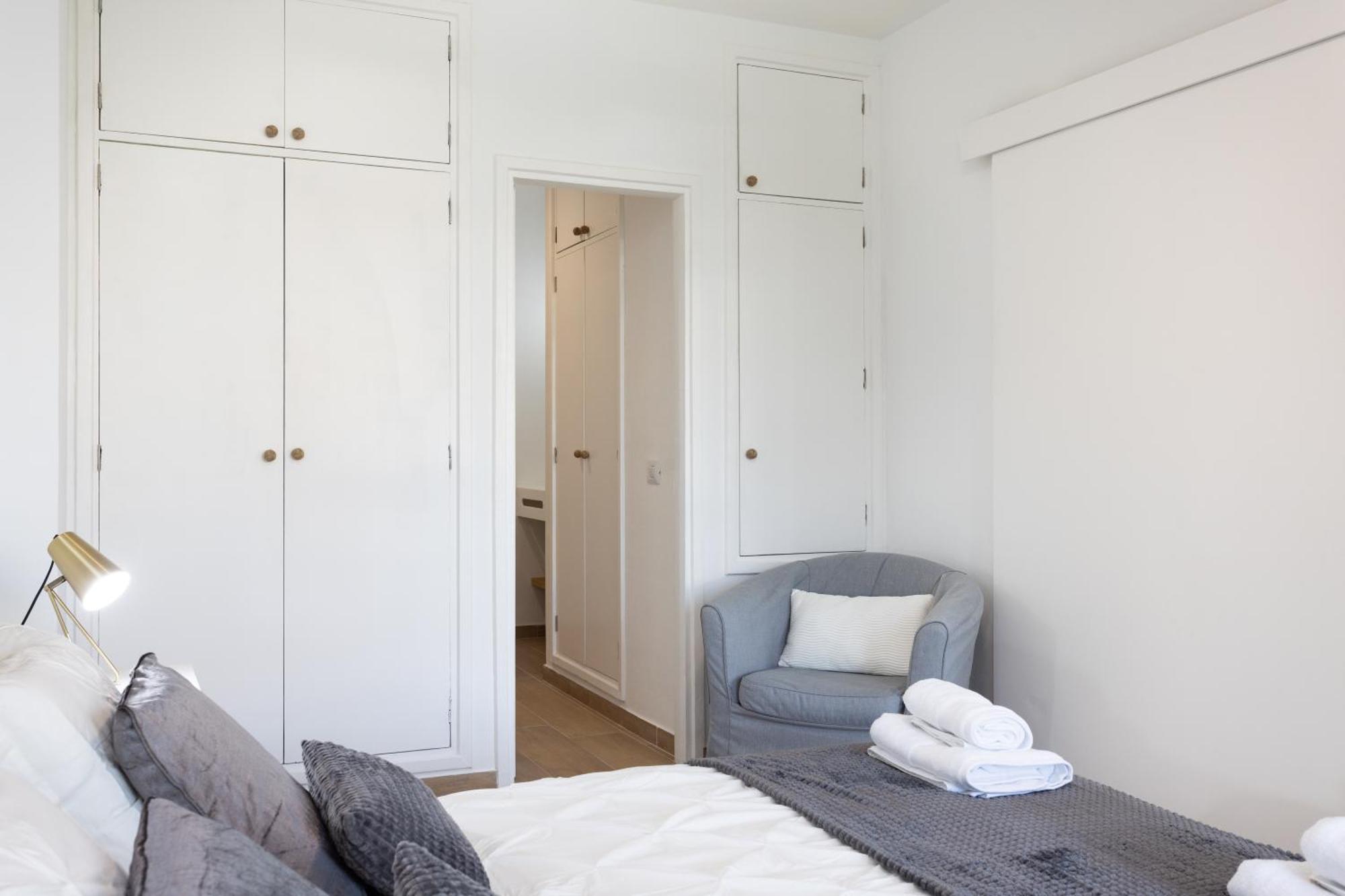 Apartment Home2book Stylish & Luminous Cruz Center