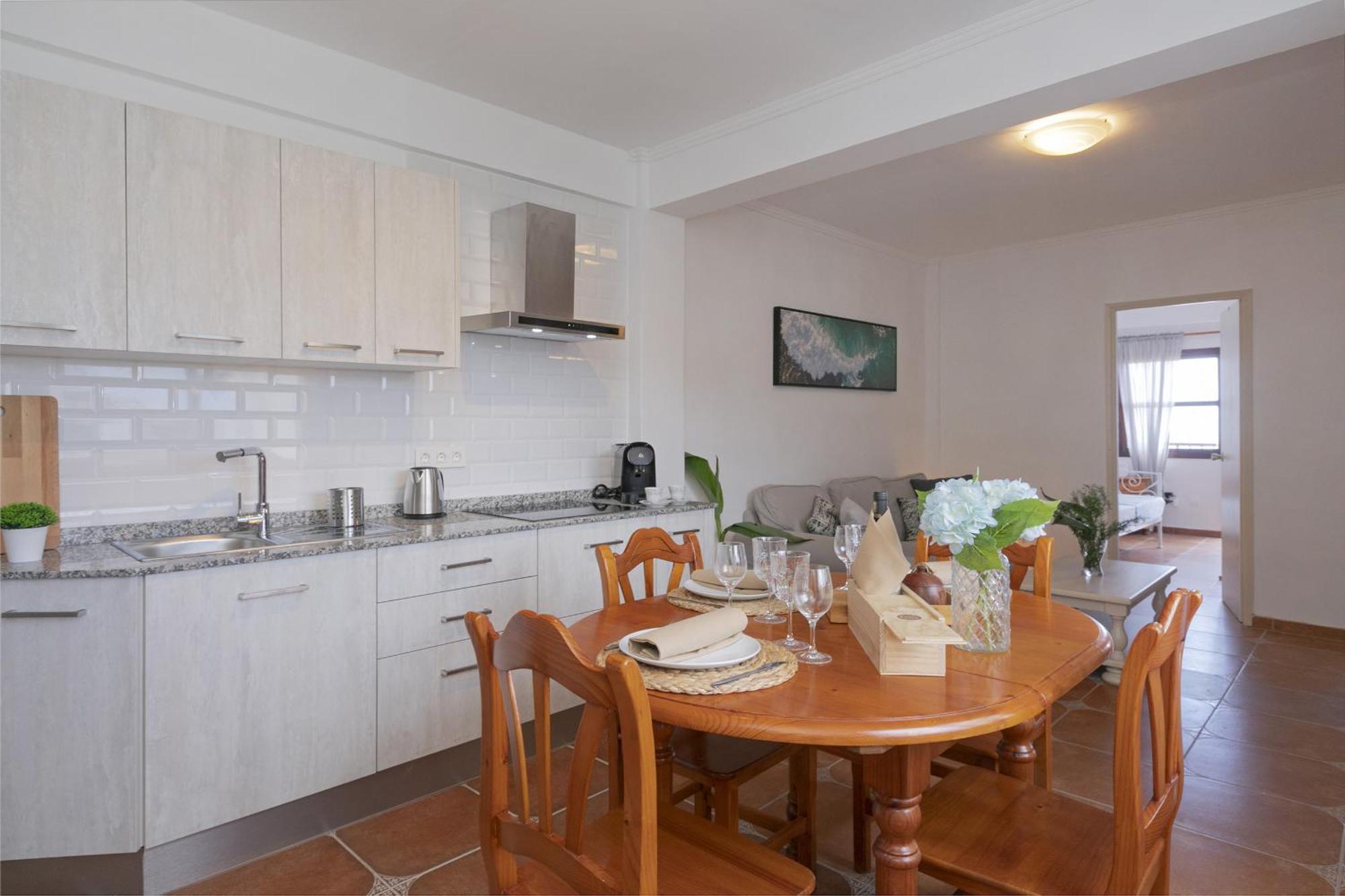 Rooftop View Escape - 1 Minute To Center And Fast Wi-fi - Special Season Price For And June Apartamento Icod De Los Vinos