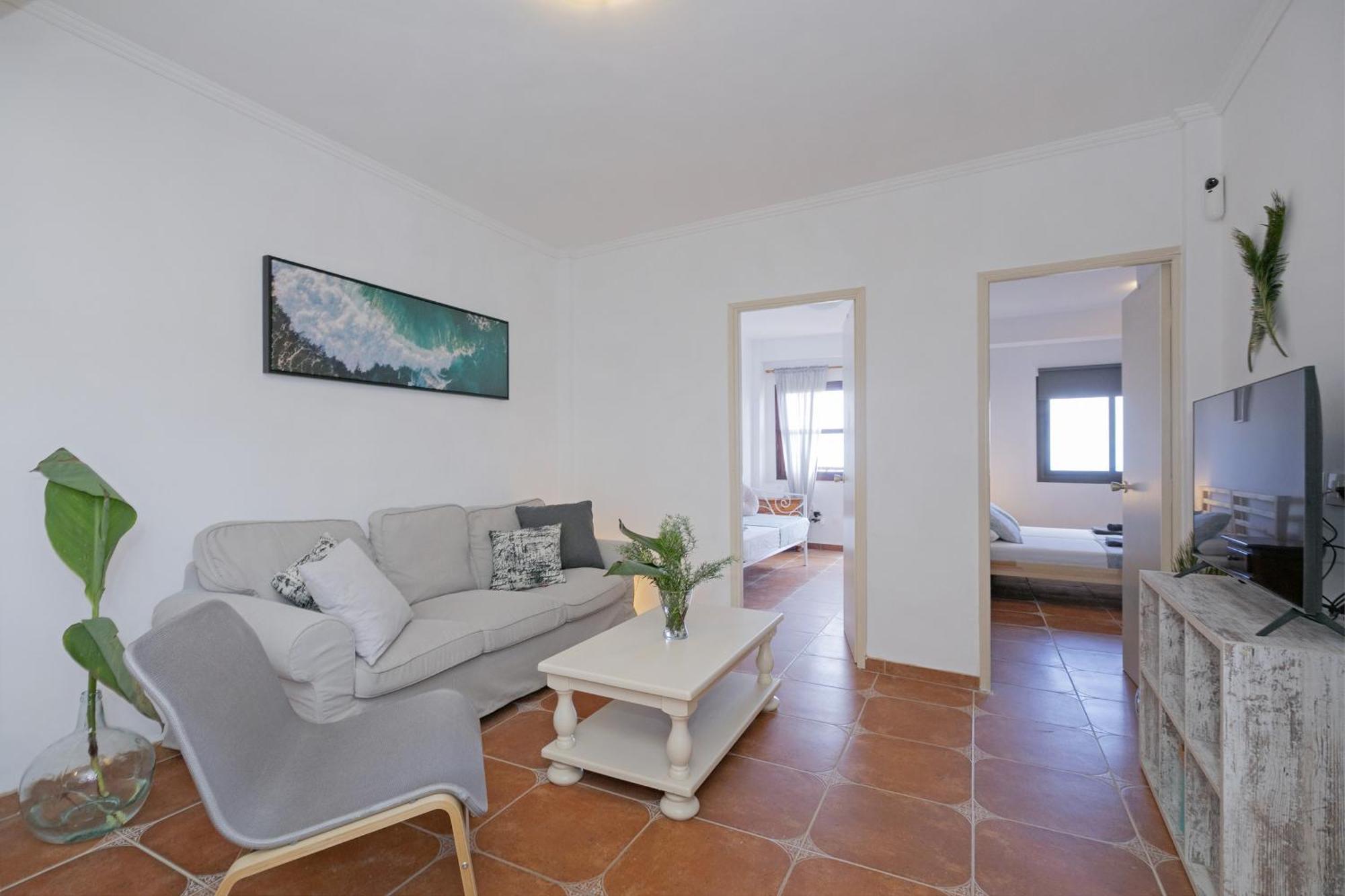 Rooftop View Escape - 1 Minute To Center And Fast Wi-fi - Special Season Price For And June Icod De Los Vinos
