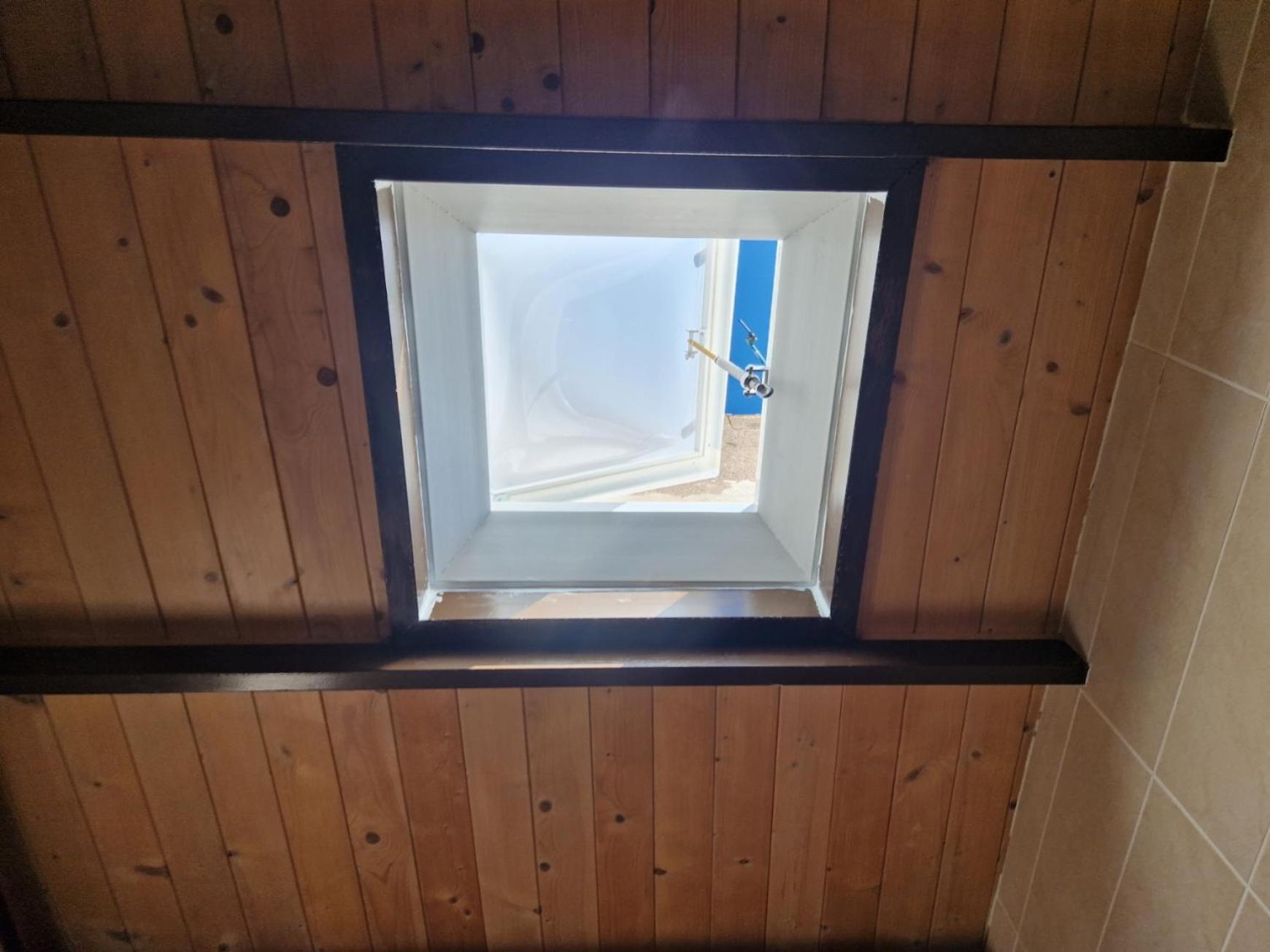 Individual Privada, Piso De 3 Con Areas Compartidas