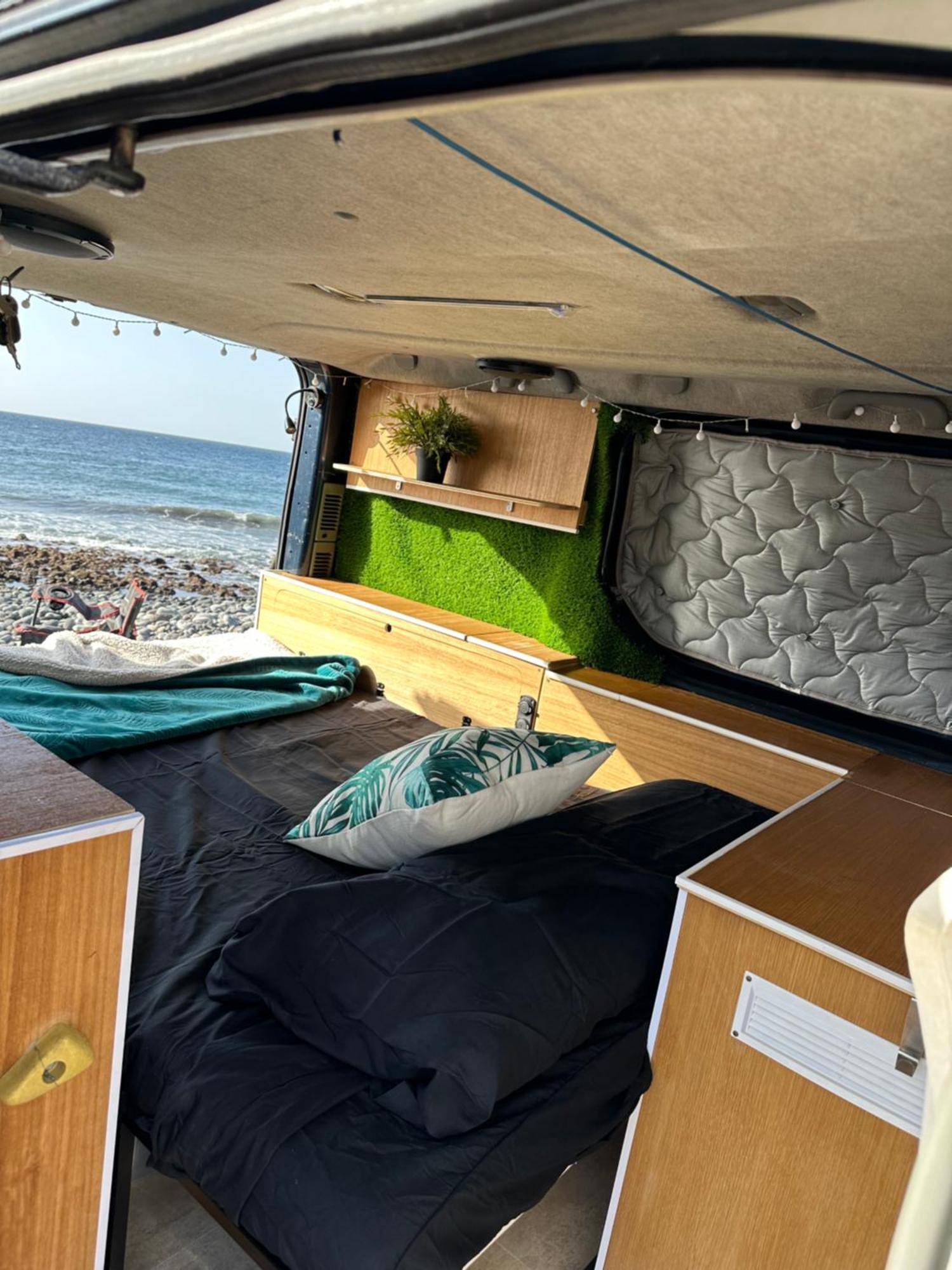Camper Van The Blue Whale Camping
