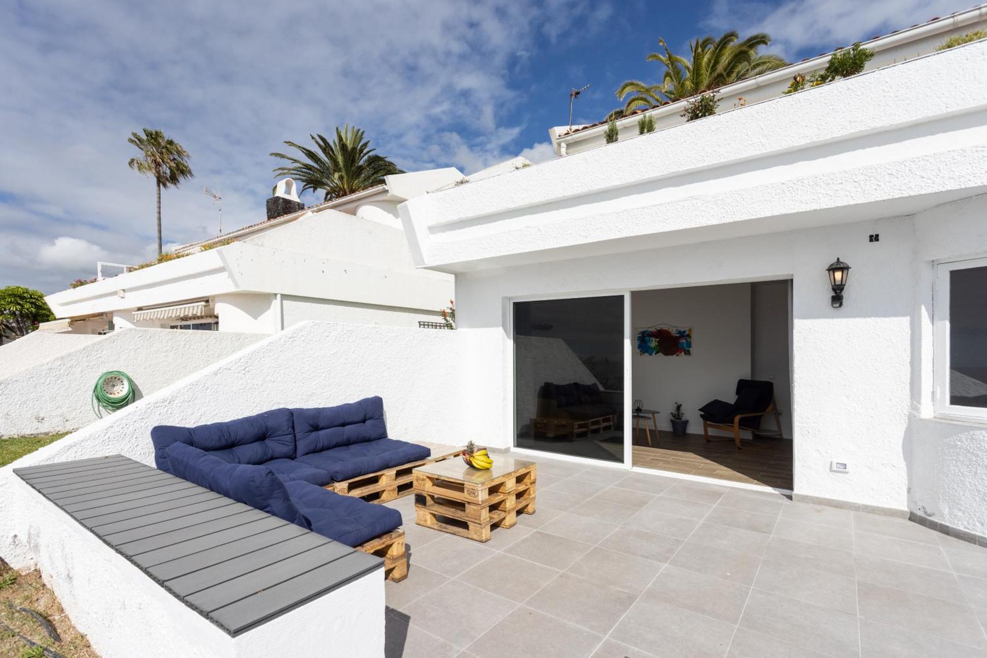 Home2book Stunning Apt Seaview & Pool, La Victoria Appartement *