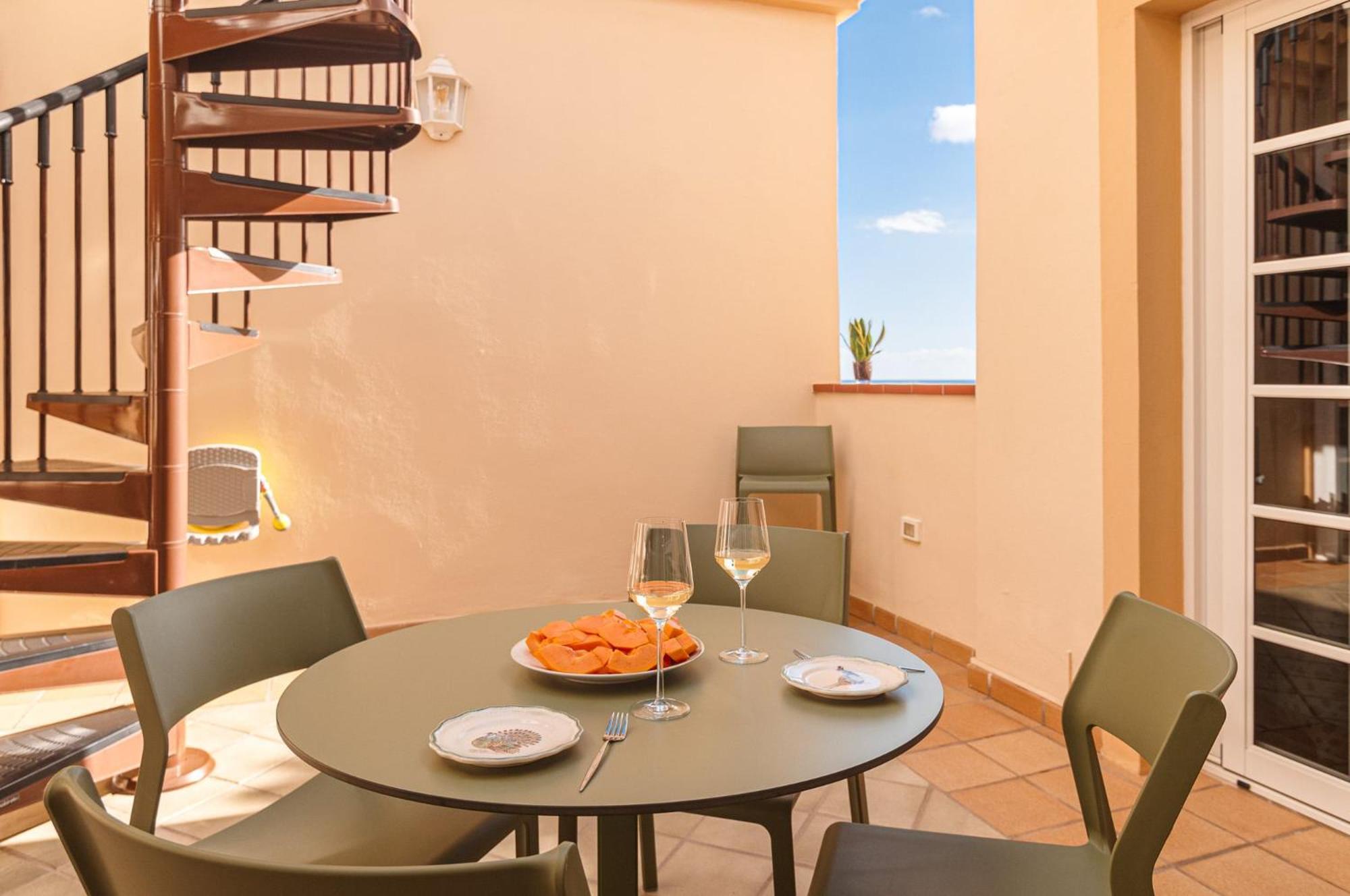 Apartment Beautiful 2 Bedroom Penthouse Terrazas Del Duque