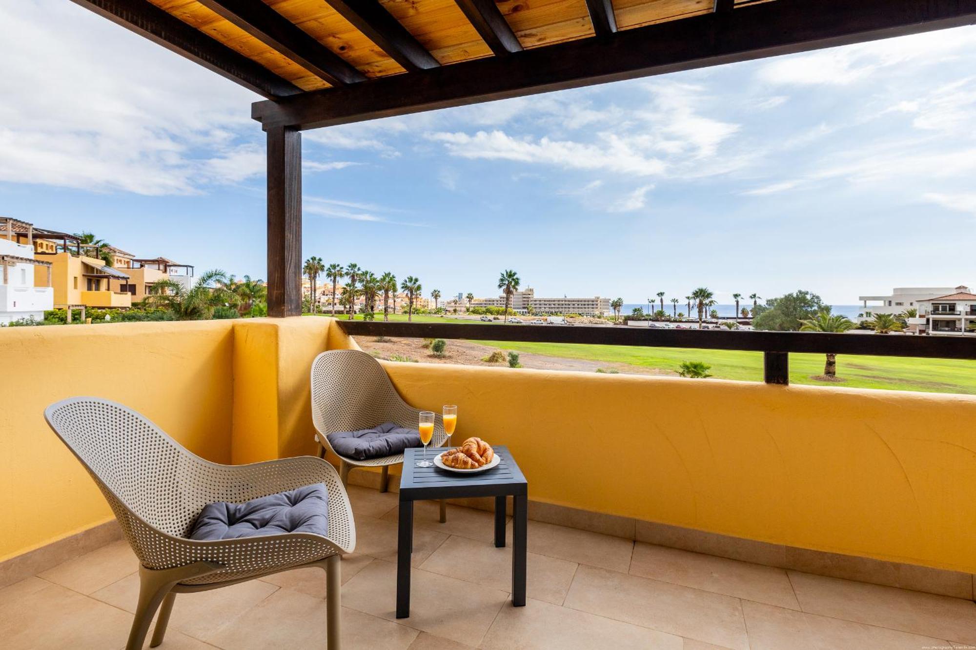 With 4 Bedrooms And Private Heated Pool *
