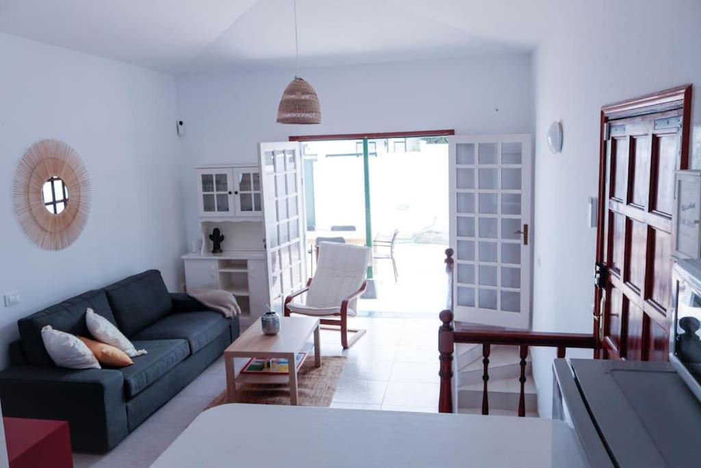 Сasa de vacaciones Acogedora Casa En En Tranquila Urbanizacion