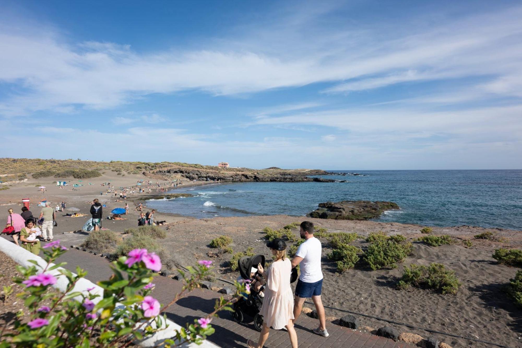 Amplia Y Luminosa Casa En Abades Hébergement de vacances