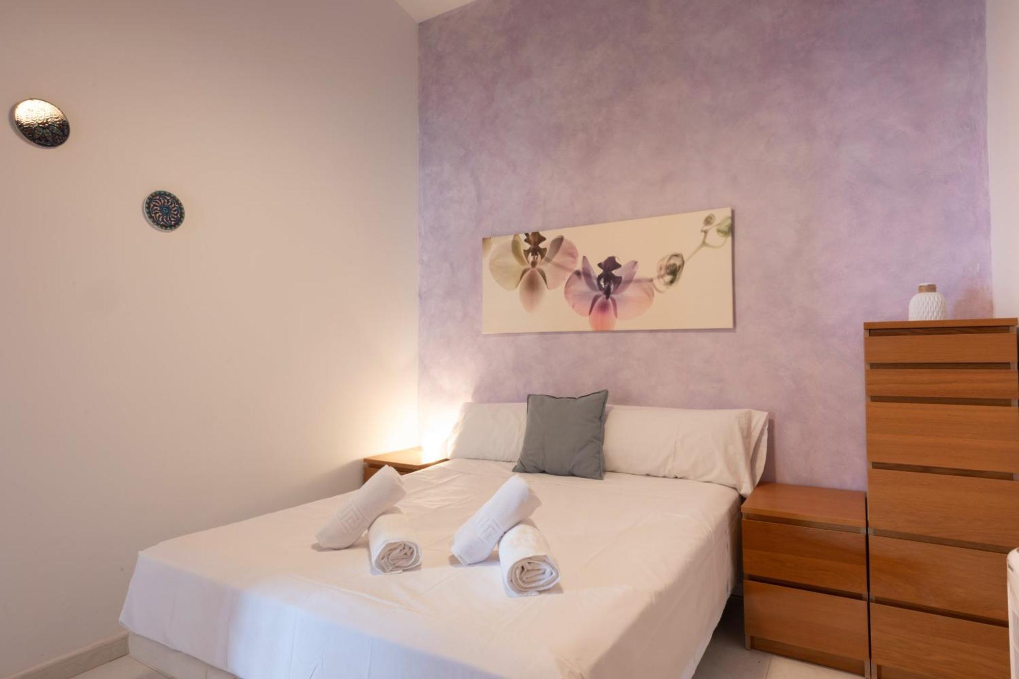 Amplia Y Luminosa Casa En Abades