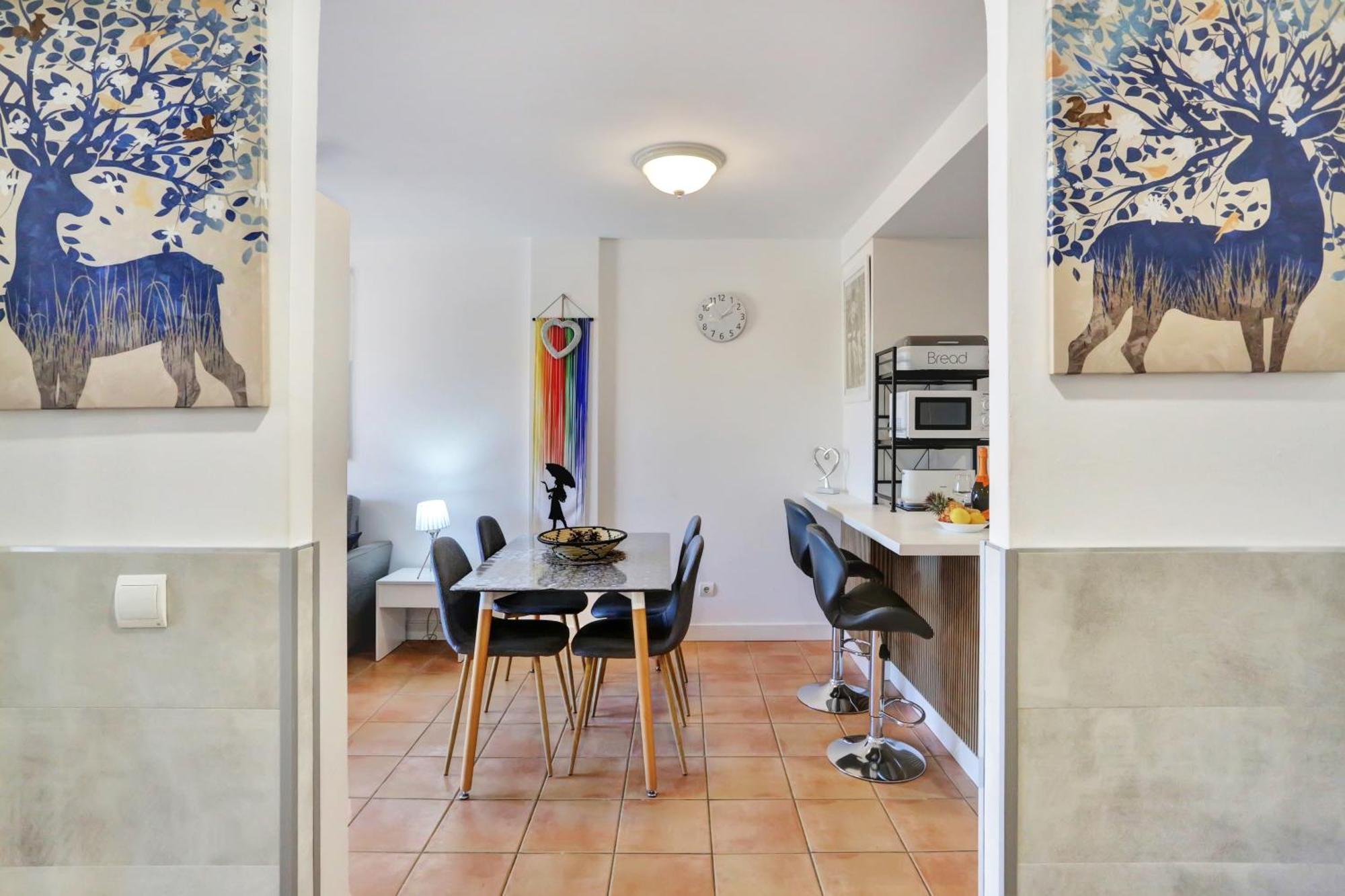 El Paraiso, Beautiful Swimming Pool With Ocean View, Parking, Fiber Apartment Playa Paraiso (Tenerife)