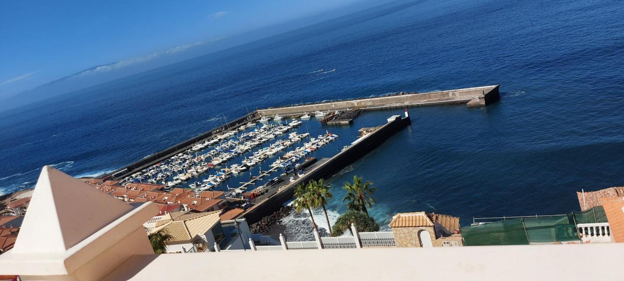 Acantilados De Gigantes, Islas Canarias, Espana * Acantilado de los Gigantes